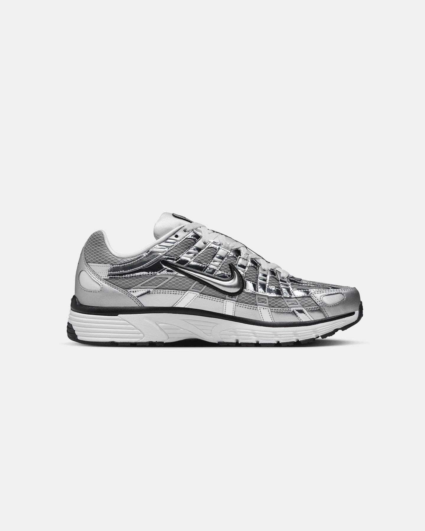Brunch Look Nike P-6000 Metallic Silver