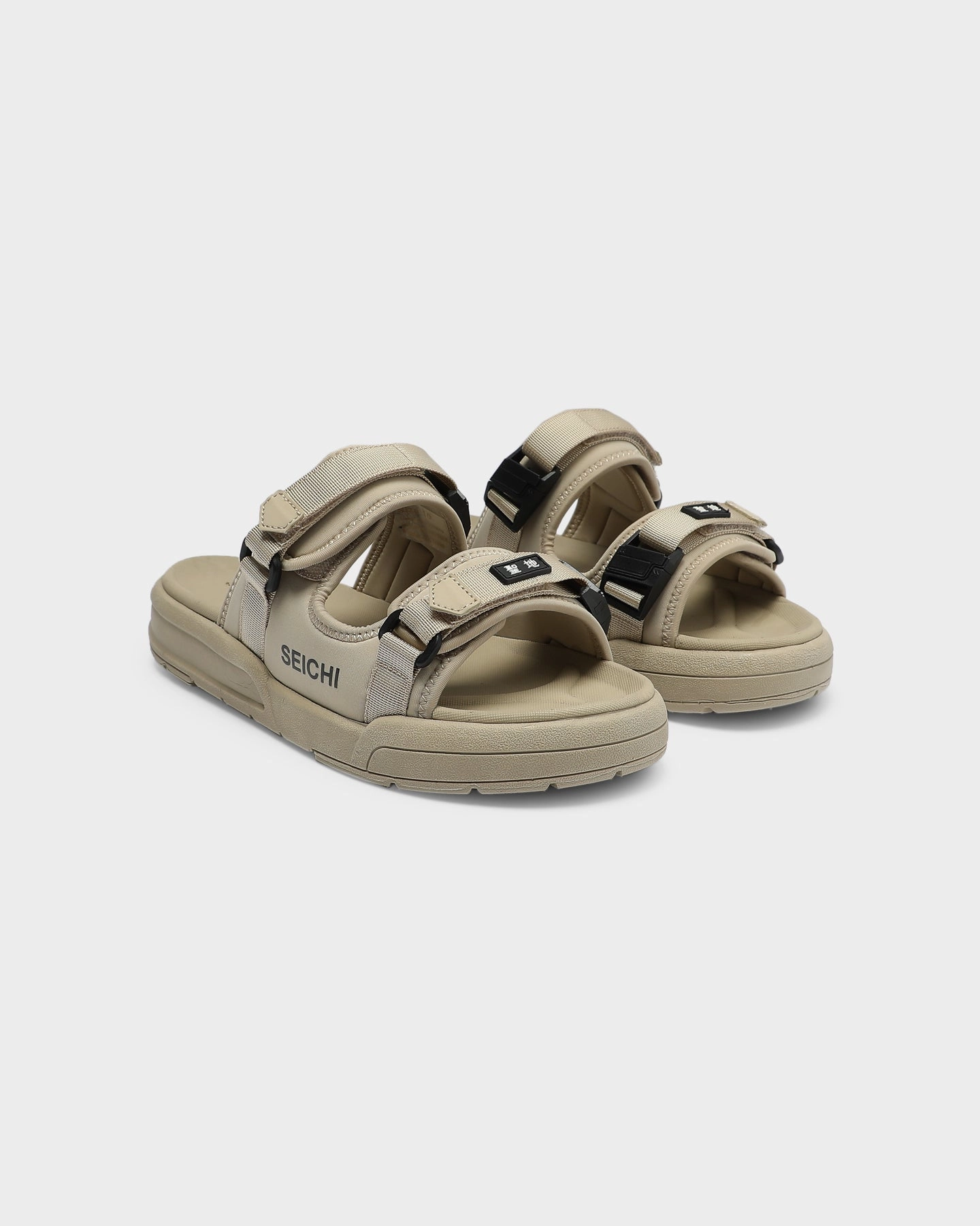 SEICHI Sandoru Ni Shoes Stone Bendable Sole Design Contoured Arch Shape