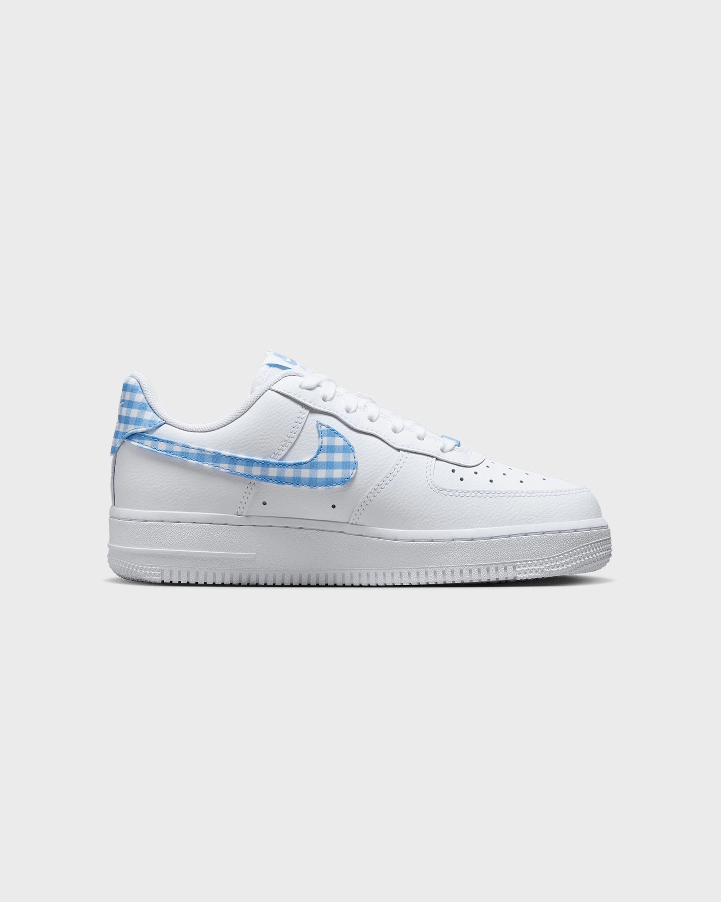 Nike Women's Air Force 1 '07 White/University Blue Excellent worker - style