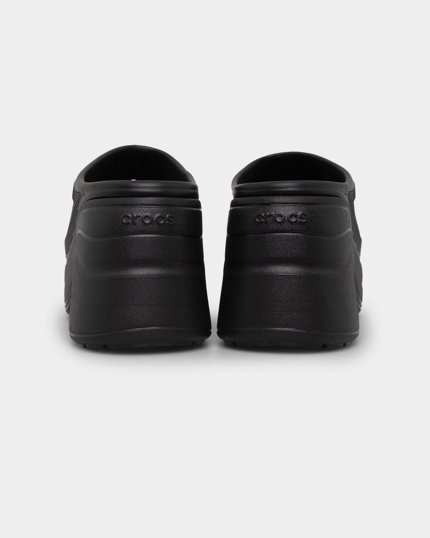 Abrasion Resistant Reinforcements Unbeatable fit Crocs Women's Siren Clog Black