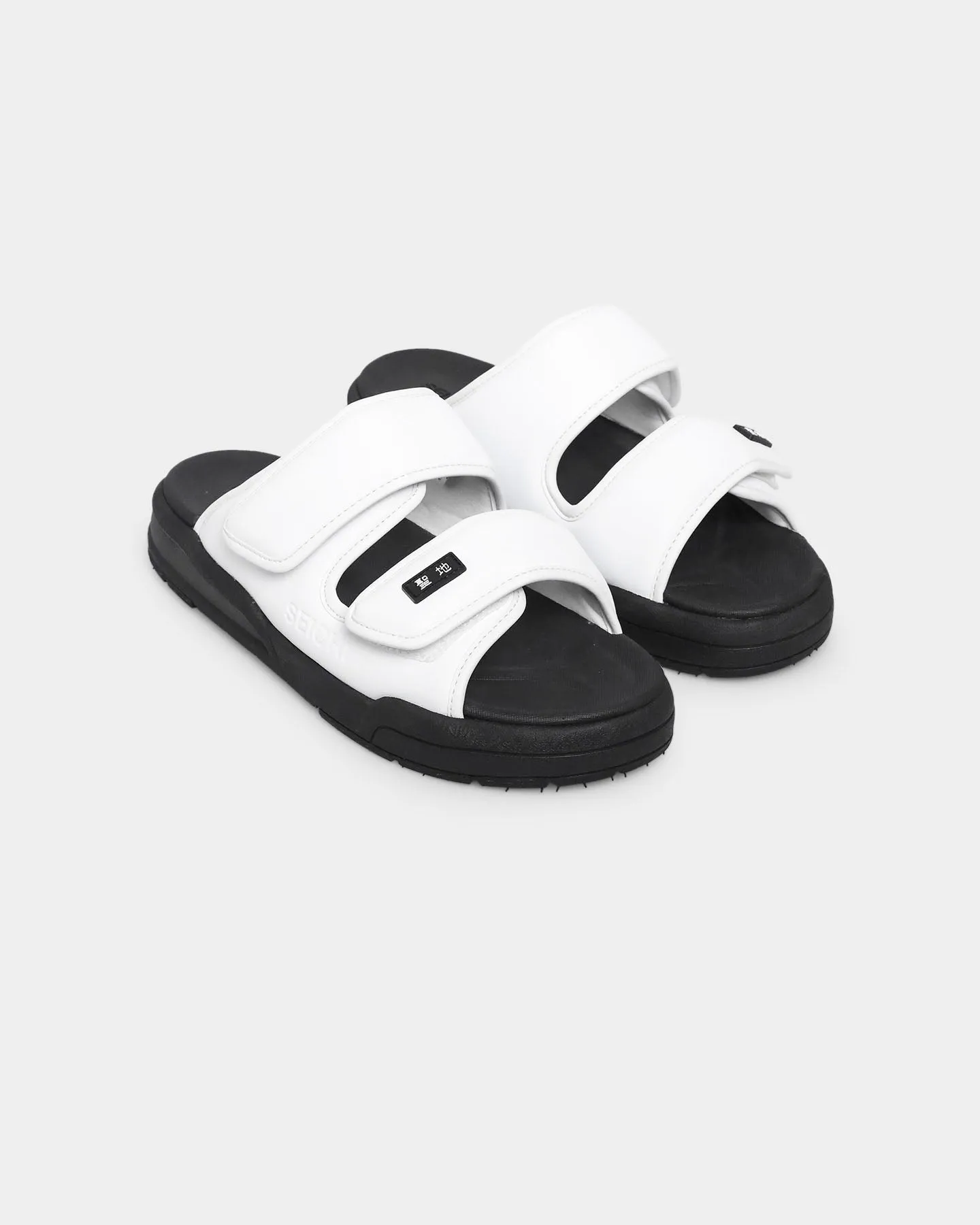 Seichi Senko White/Black Cool Kids