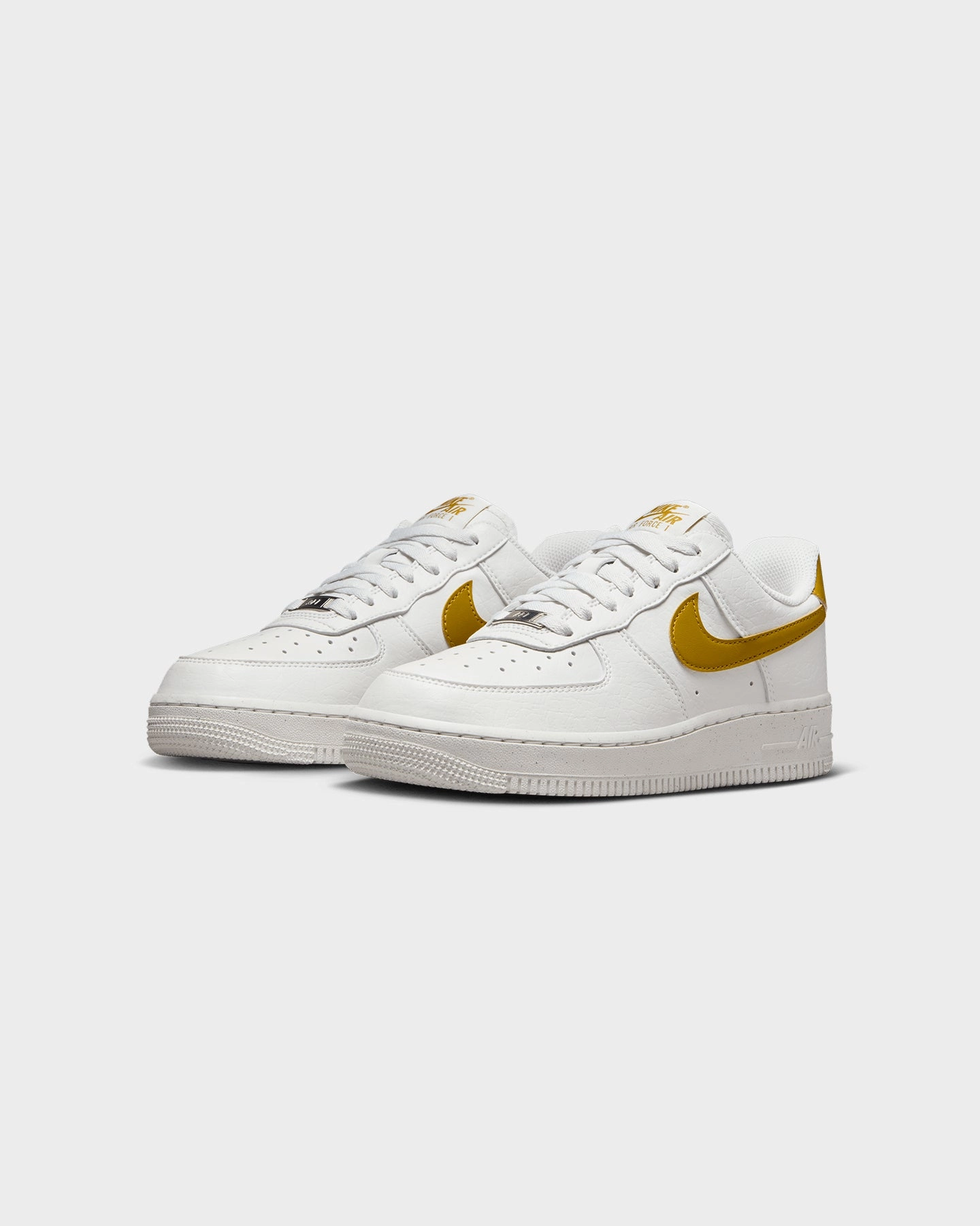 Flex Groove Design Nike Women's  Air Force 1 '07 SE "Bronzine" Summit White/Bronzine