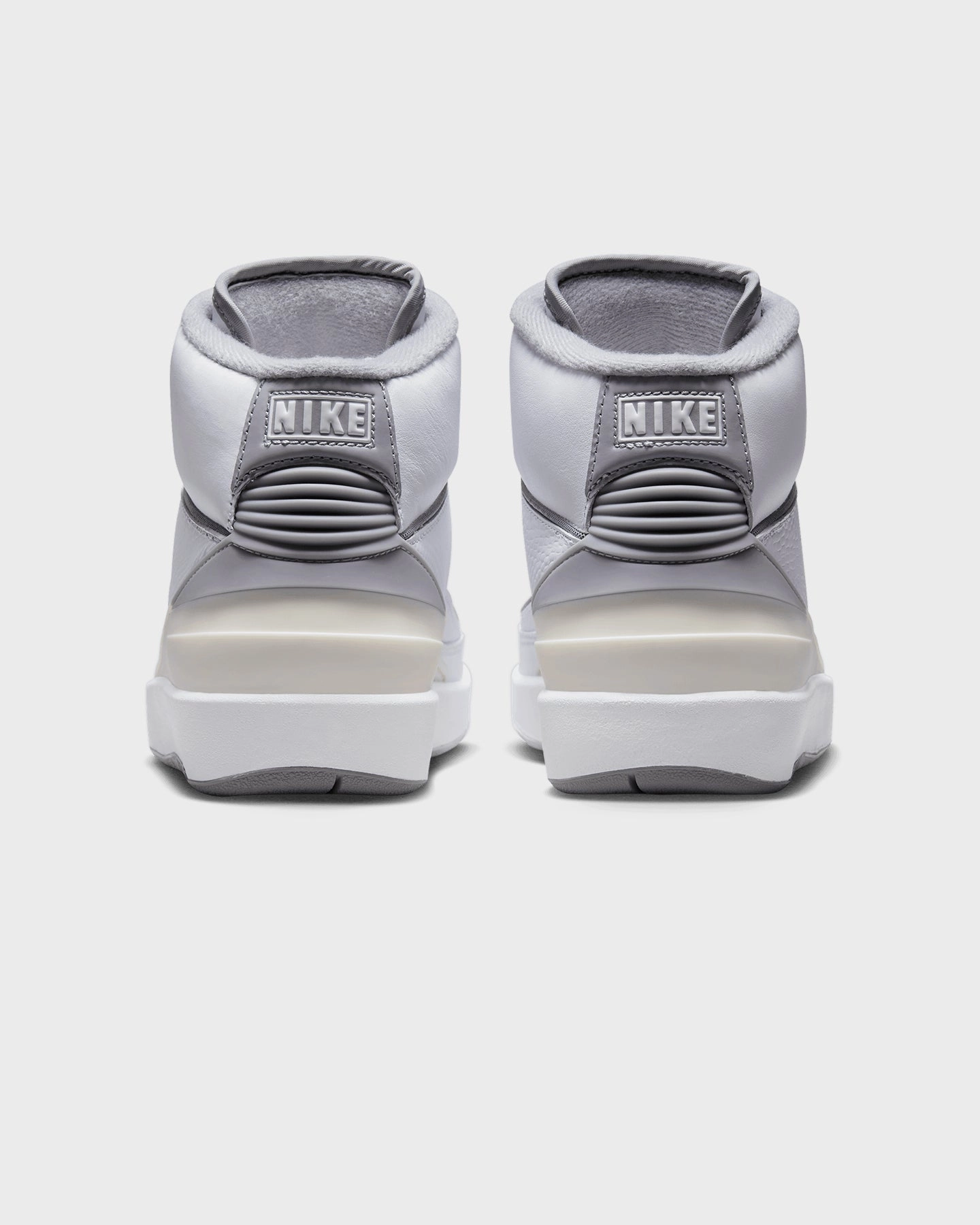 Jordan Kids' Air Jordan 2 Retro (GS) "Cement Grey" White/Cement Grey Dynamic Lacing Strong Stitching