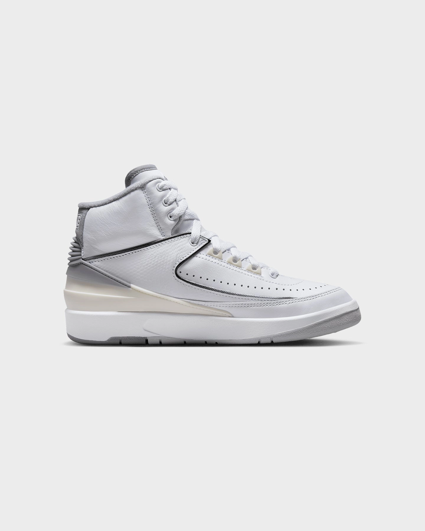 Jordan Kids' Air Jordan 2 Retro (GS) "Cement Grey" White/Cement Grey Lean Fit