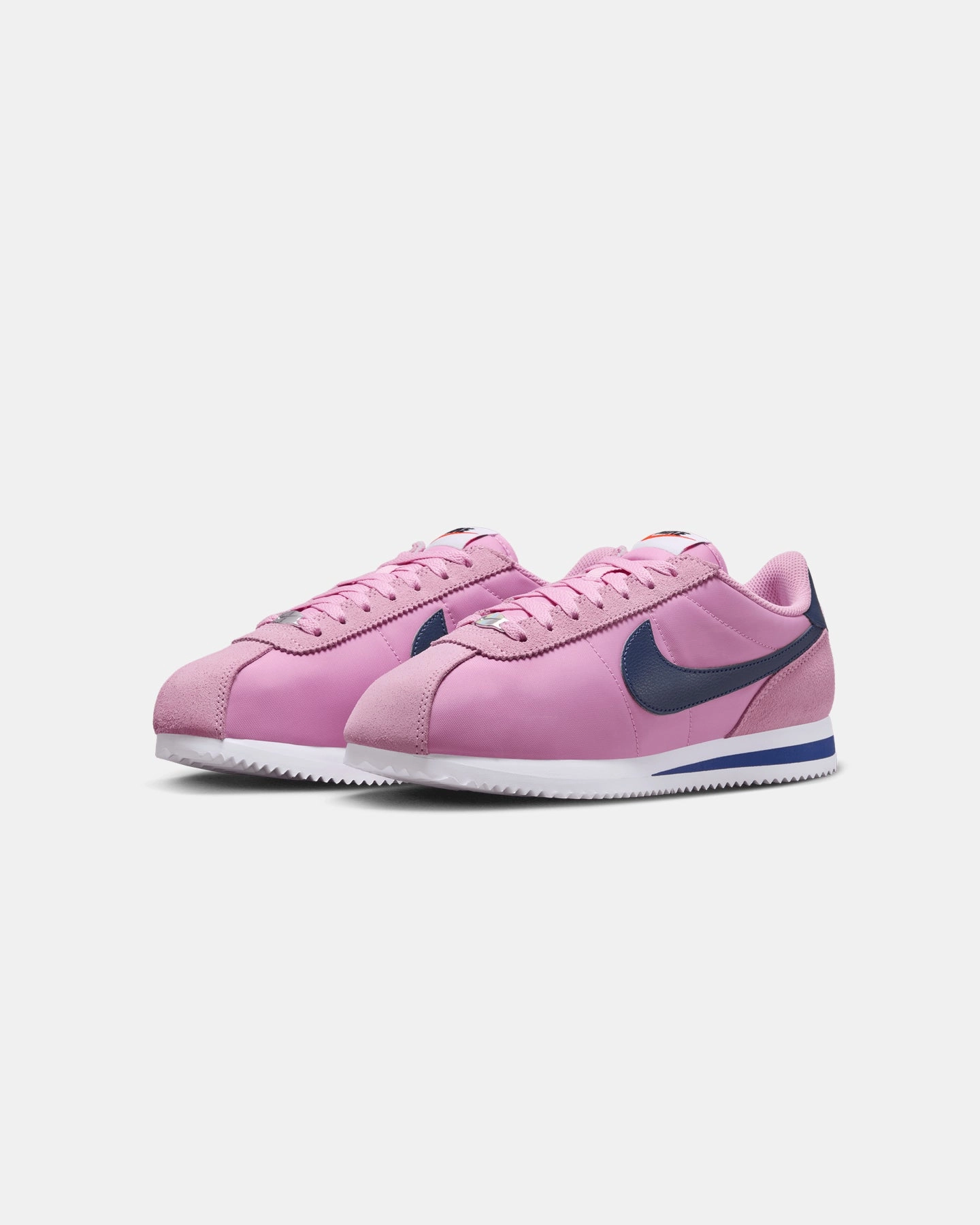 skiers - specific features Nike Women's Cortez Textile Pink