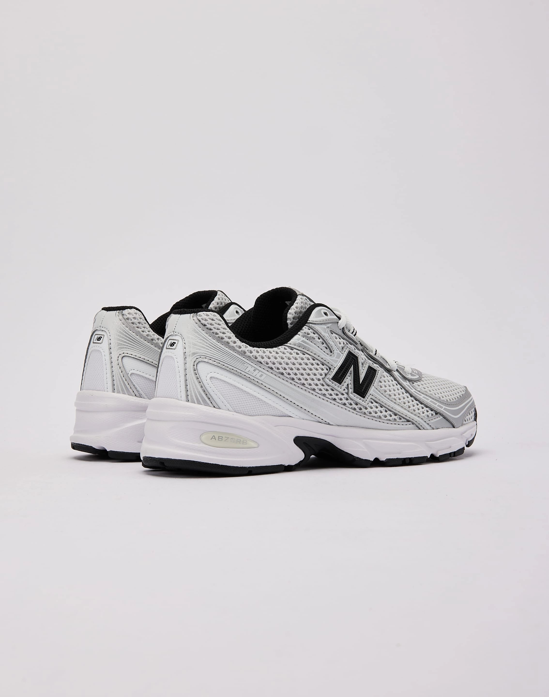 New Balance 740 Grade-School Fashion-Forward Look Anti Odor Technology