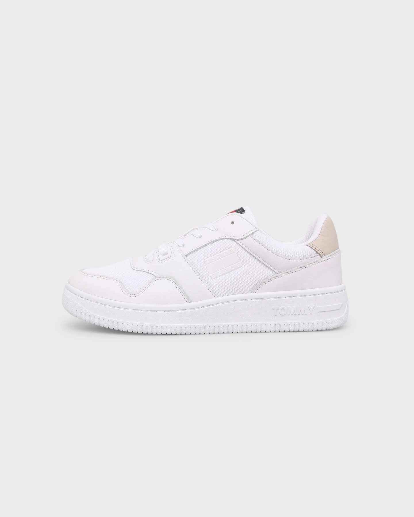 Quick design Unisex Styling Tommy Jeans Women's TJ Mix Basket Shoes White
