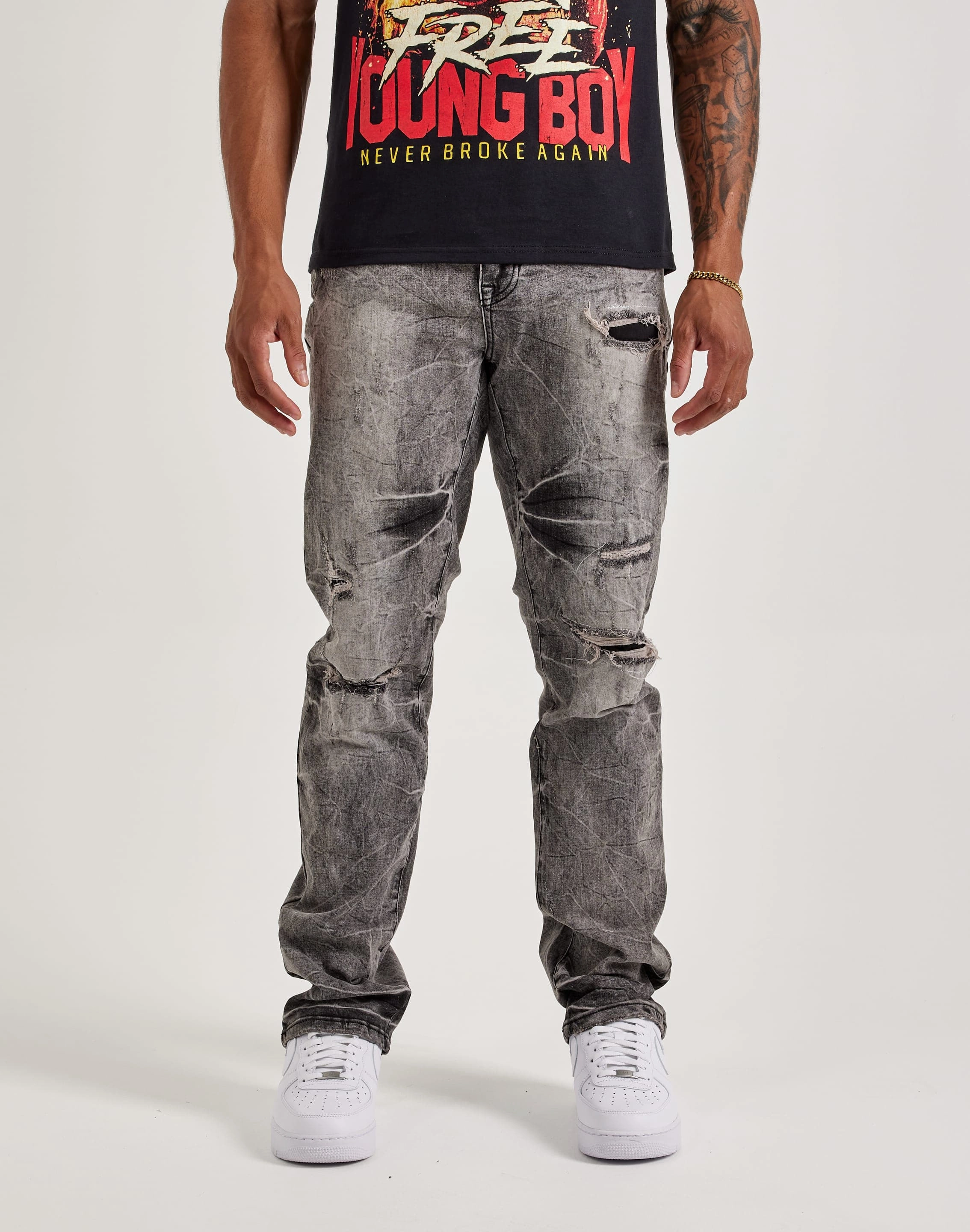 Attractive basketball shoes Smoke Rise Wave Effect Straight Denim Jeans