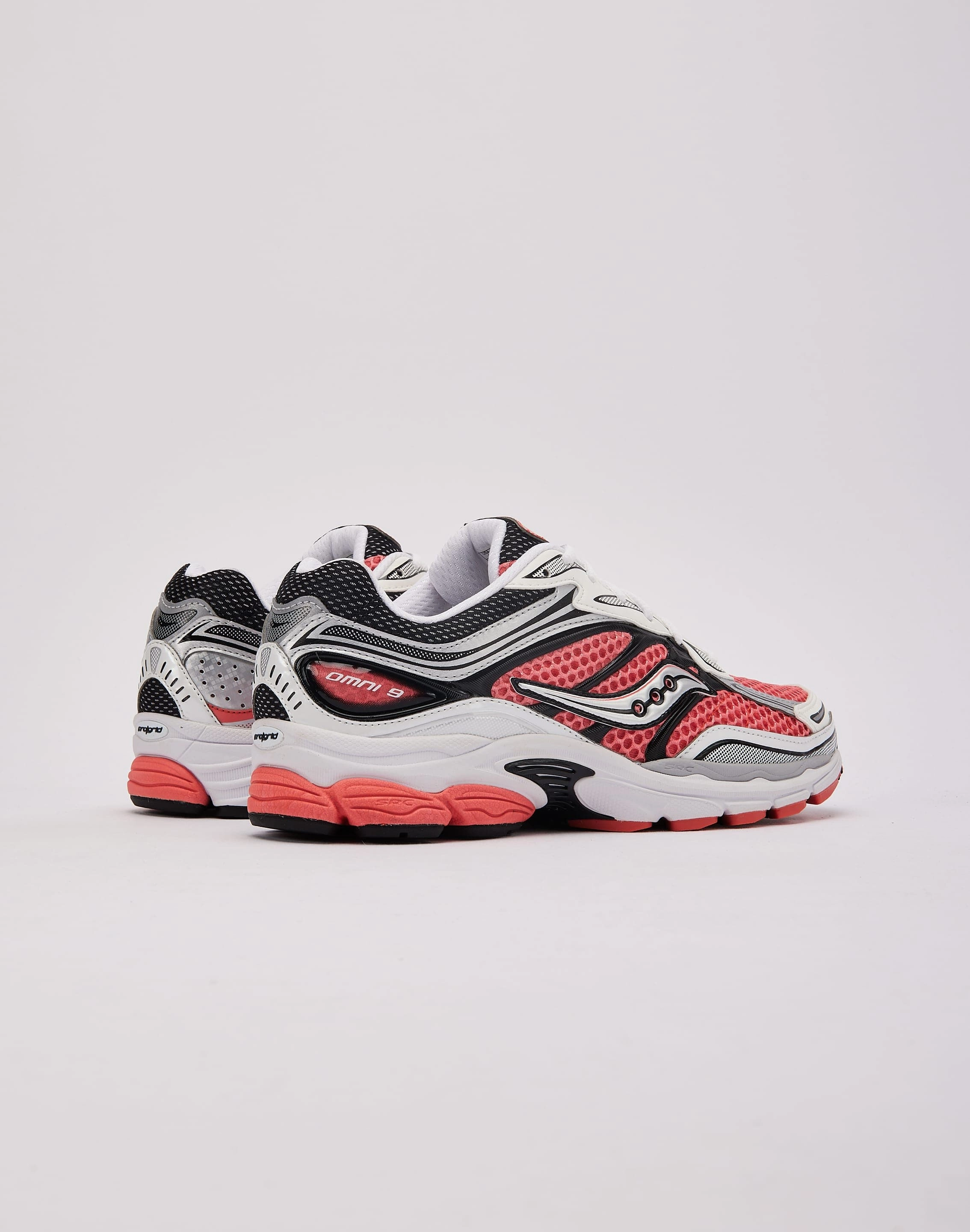 Saucony ProGrid Omni 9 Agile Movement AntiSlip