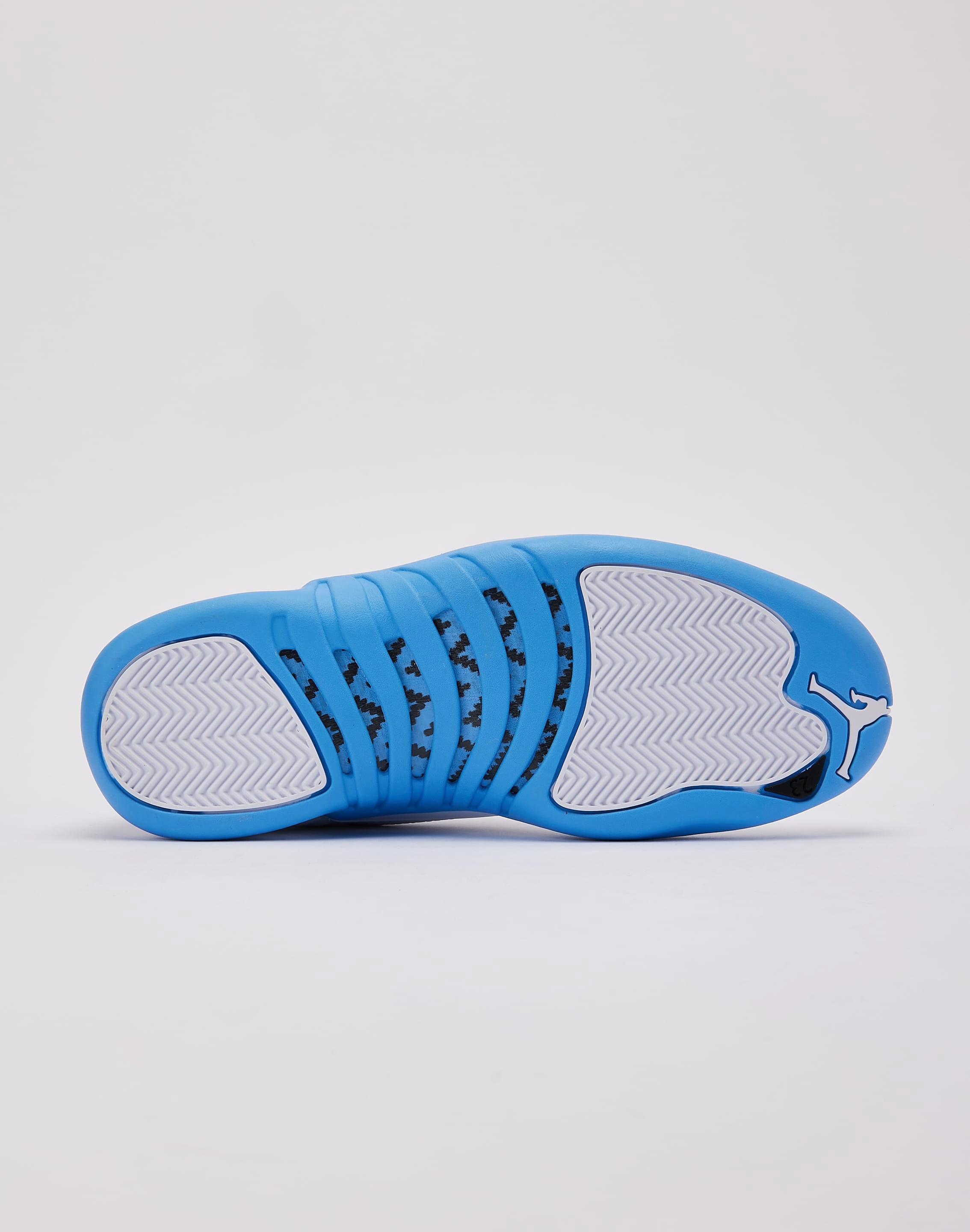 Hydrophobic Upper Material Jordan Air Jordan 12 Retro 'White and University Blue'