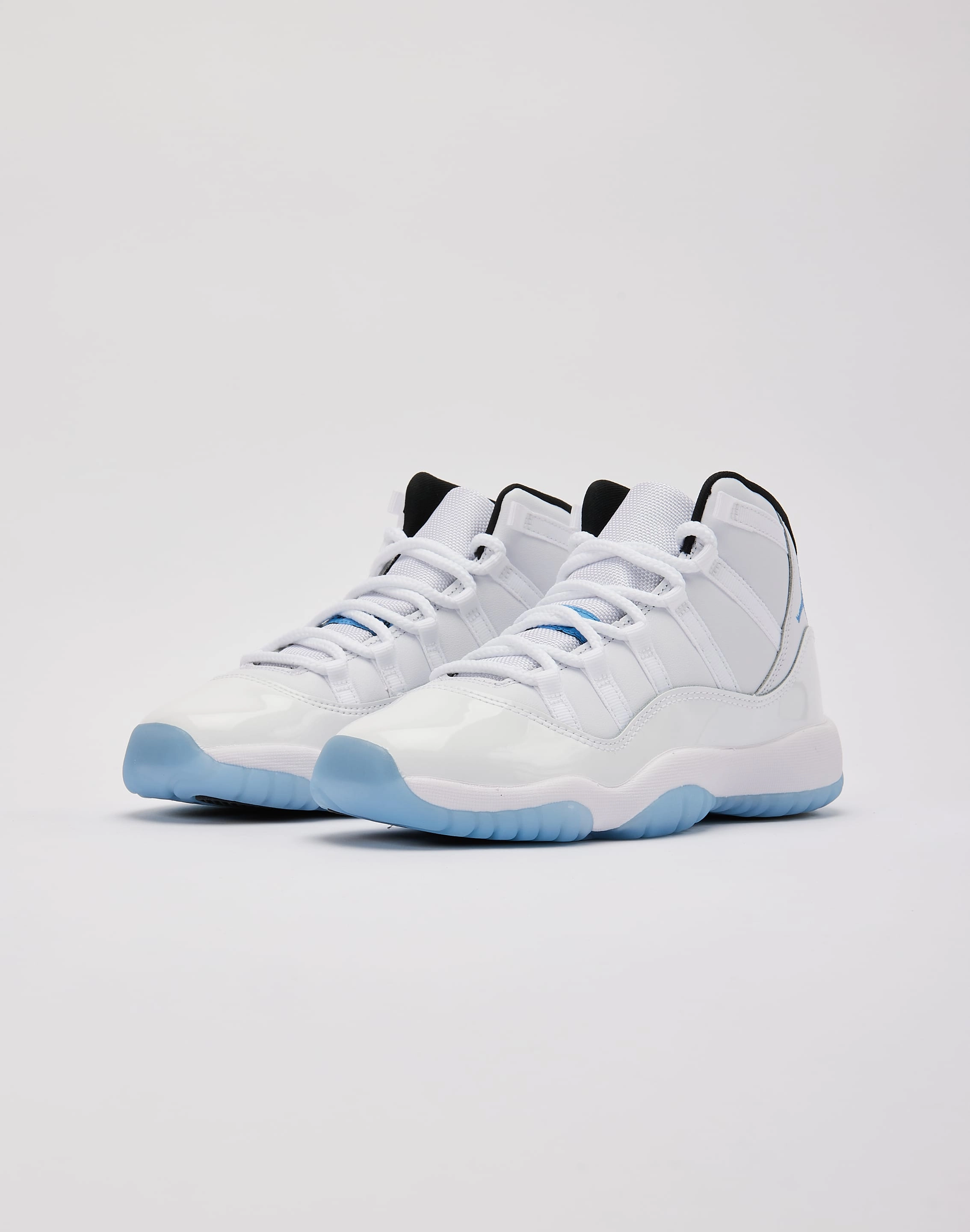 Comfortable Midsole Shock Dispersion Layer Jordan Air Jordan 11 Retro 'Legend Blue' Grade-School