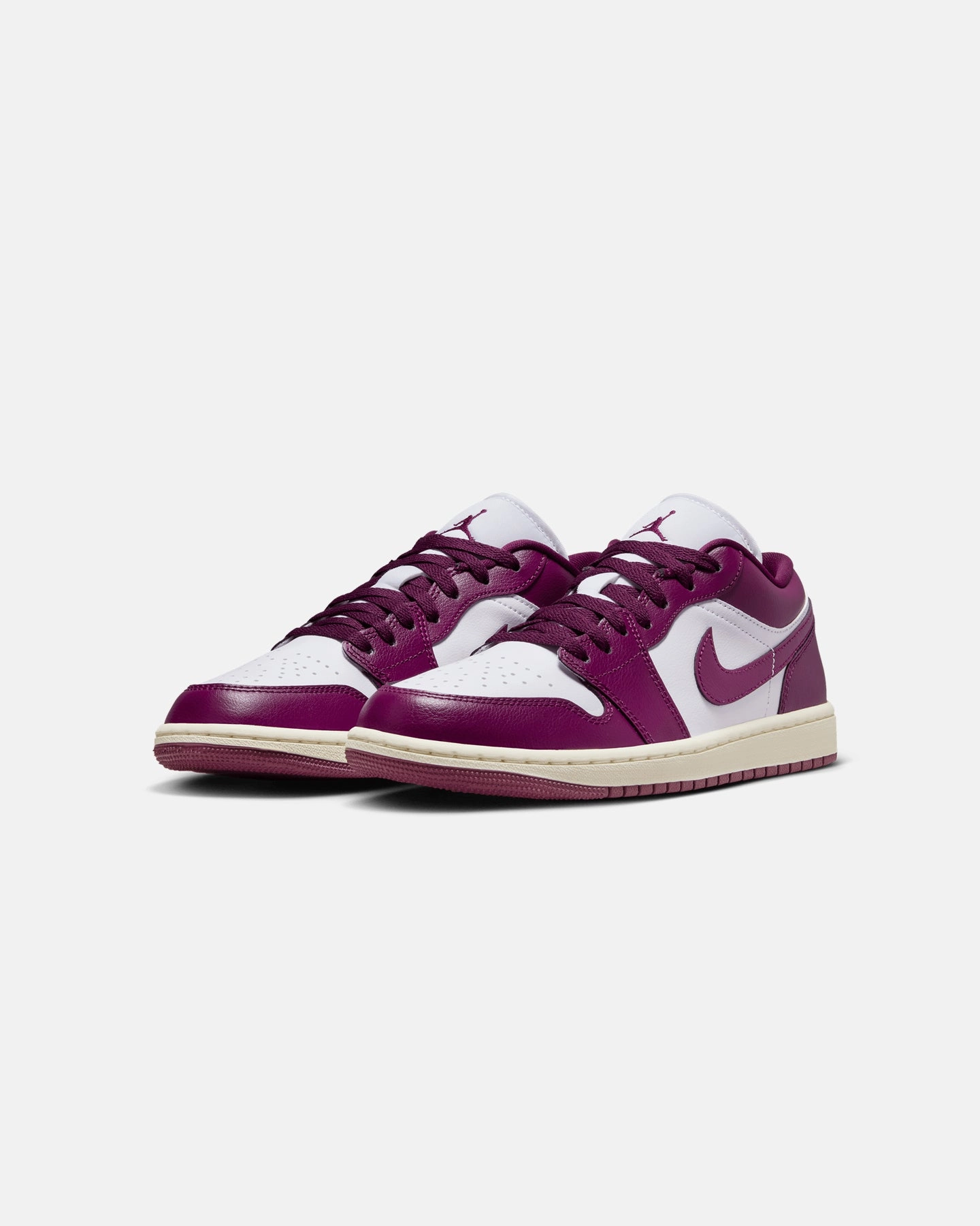 Jordan Women's Air Jordan 1 Low "Fireberry" White/Bordeaux Wide toe box Luxurious Feel