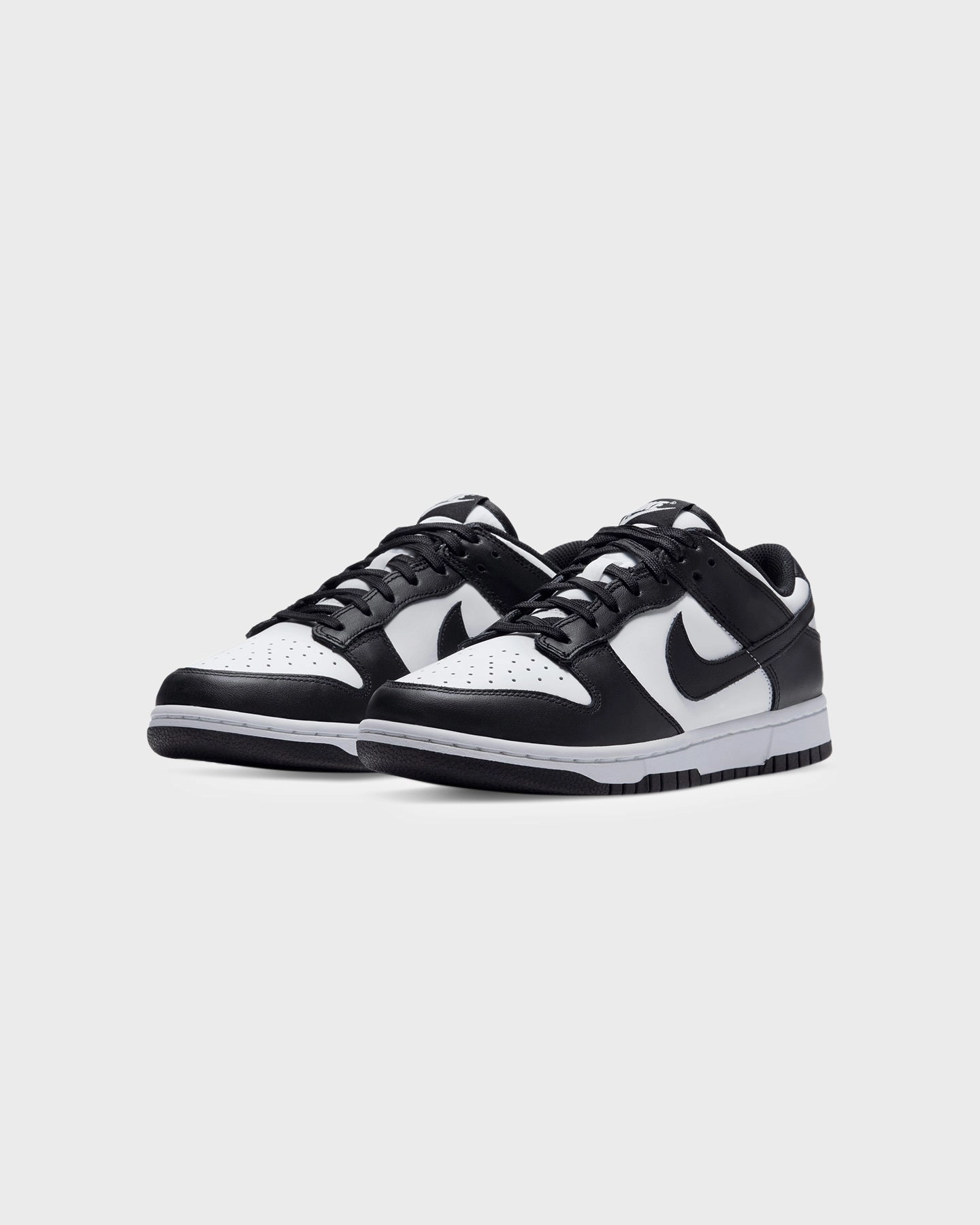 Nike Women's Dunk Low "Panda" White/Black/White necessary Distinctive cushioning