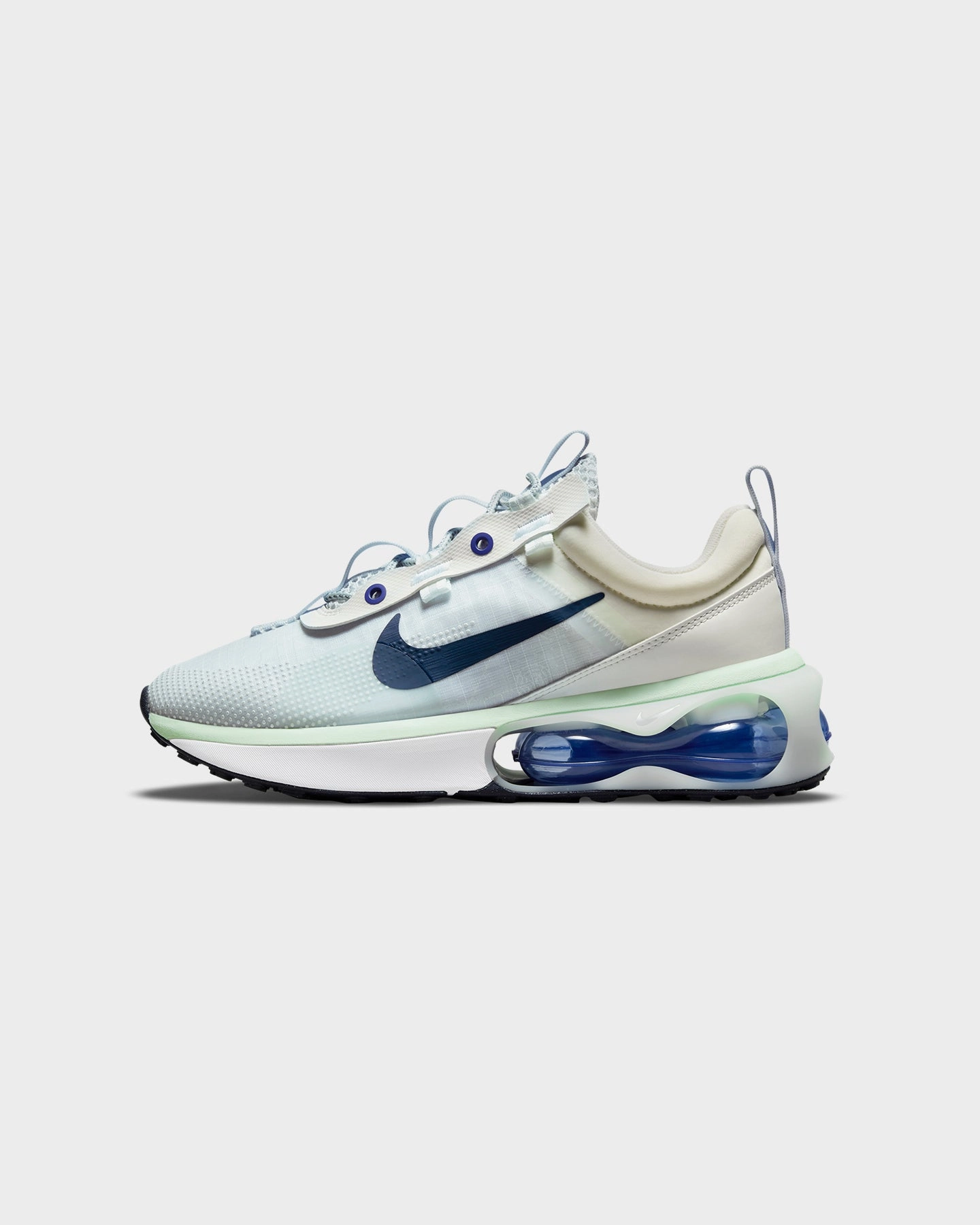 Nike Women's Air Max 2021 Summit White/Obsidian Flexible Arch Bridge
