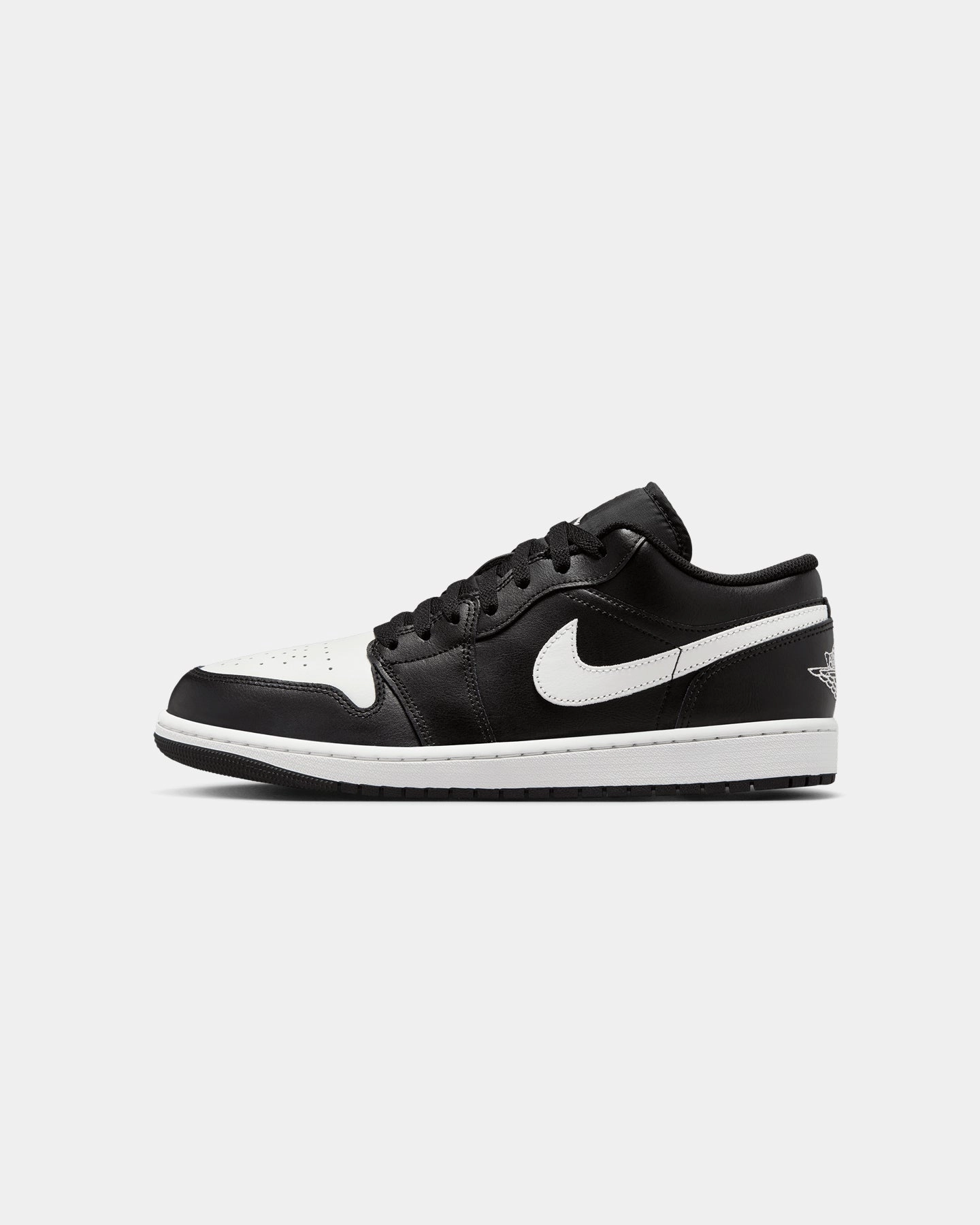 Jordan Air Jordan 1 Low "Orca" Black/White Trade Walk