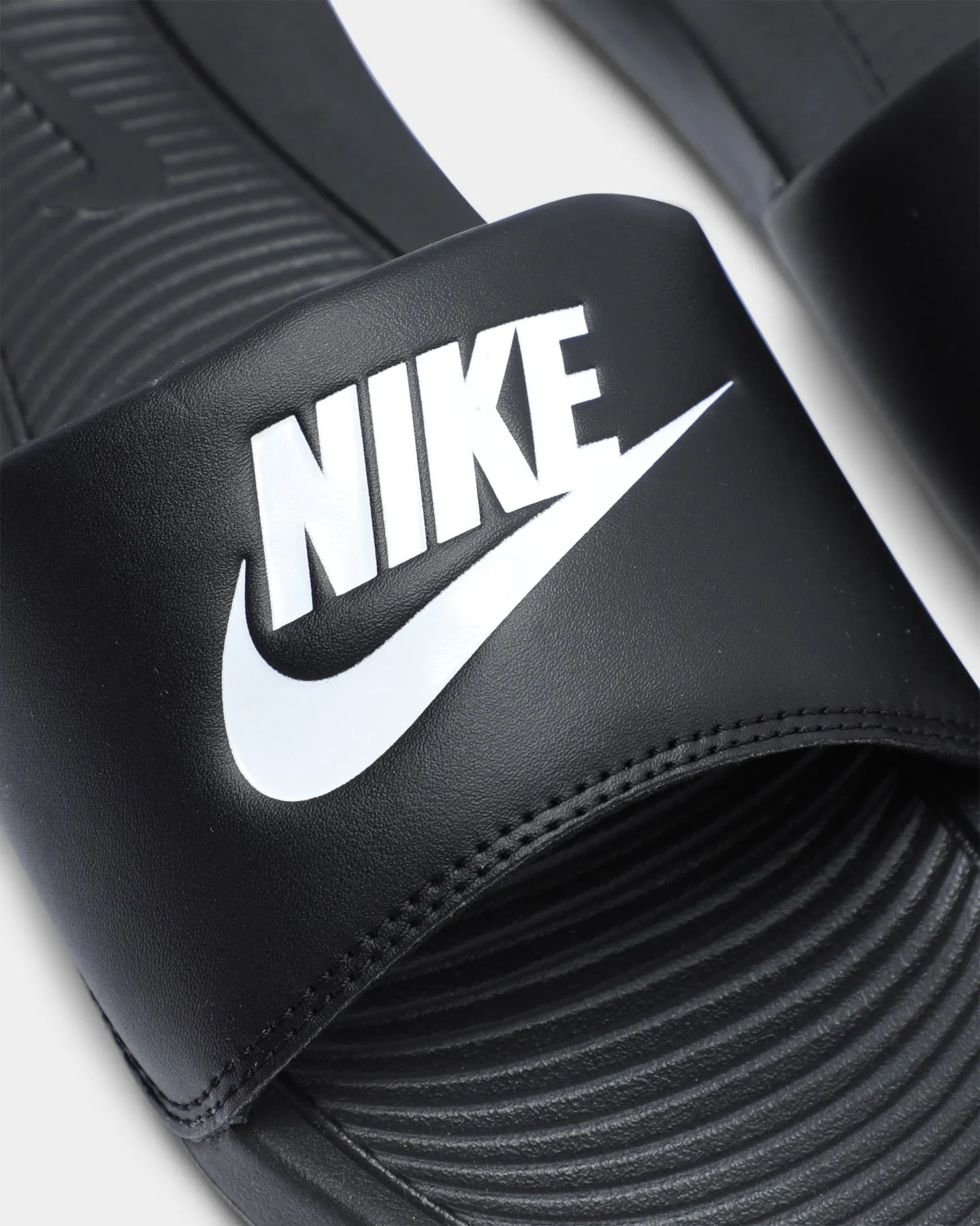 Nike Women's Victori One Slide Black/White/Black Effortless Foot Slip