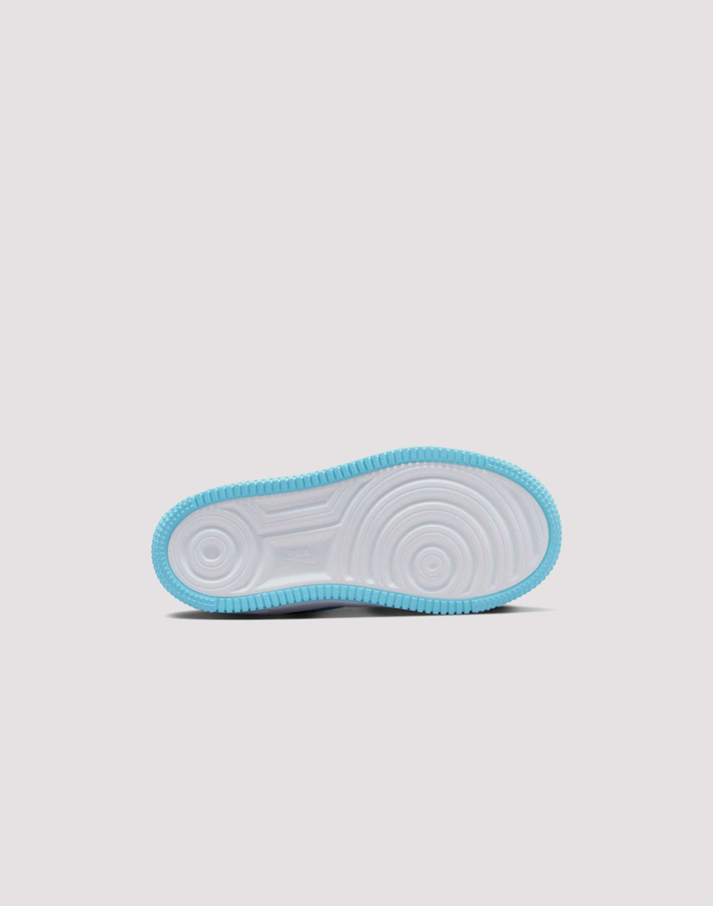 Compression Molded Heel Counter Nike Force 1 Low EasyOn Pre-School