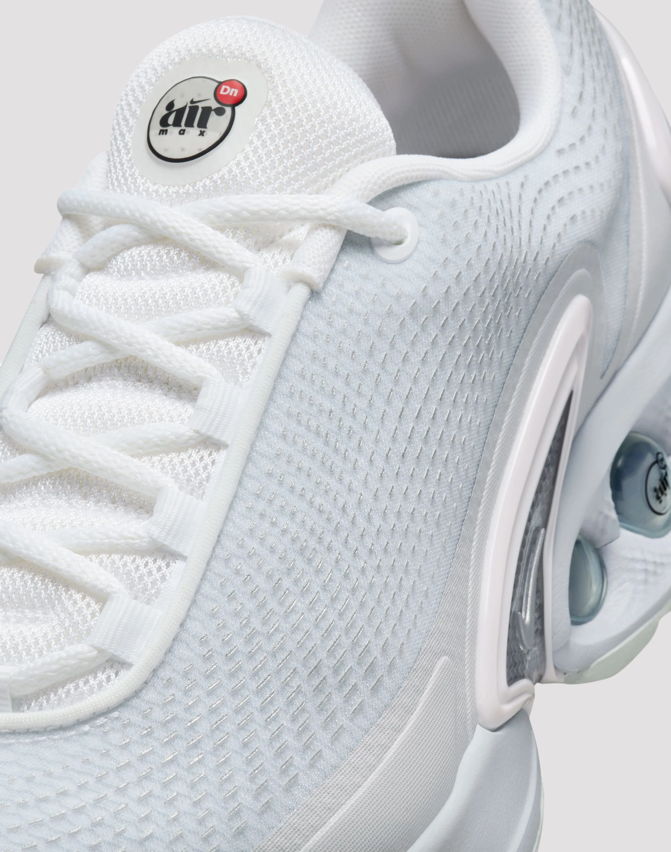 Nike Air Max Dn White/Metallic Silver Seamless Technology Ultra Breathable Knit
