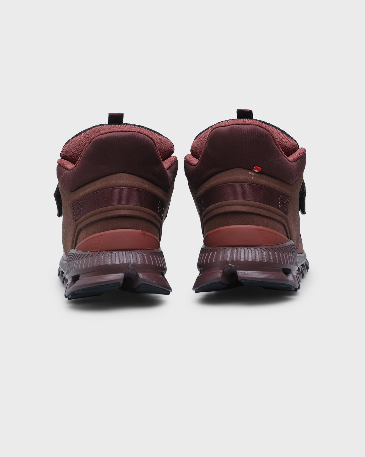 sports - specific benefits On Running Cloud Hi Edge Defy Grape/Ox