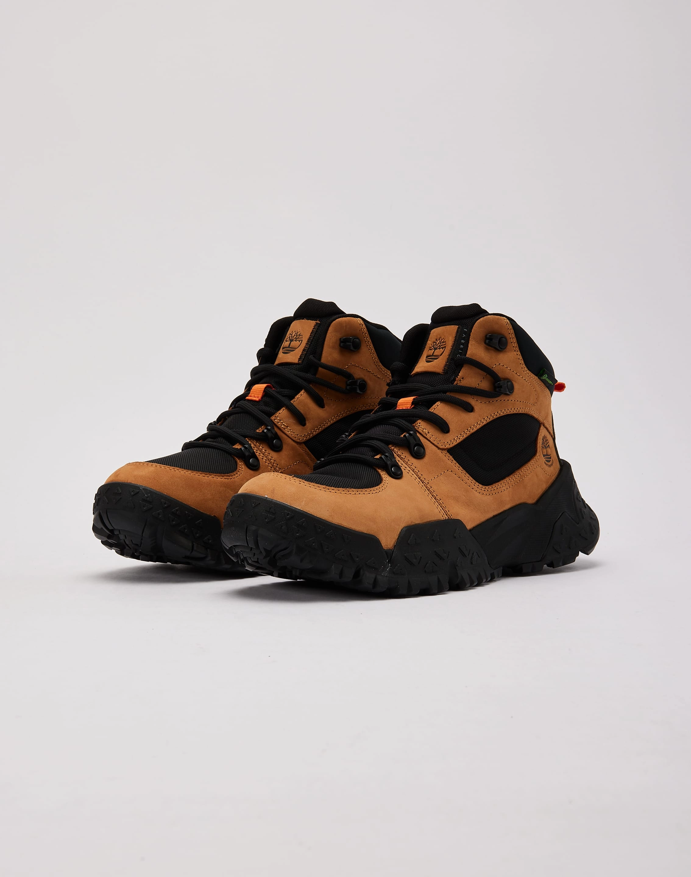 Streamlined silhouette Neutral Stride Timberland Motion Scramble Mid Waterproof Hiker