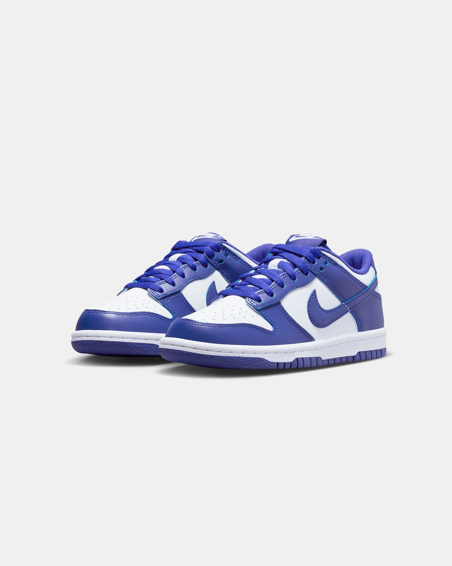 Nike Kids' Dunk Low (GS) White/Concord-University Red Balanced Cushioning Thermoplastic Unit