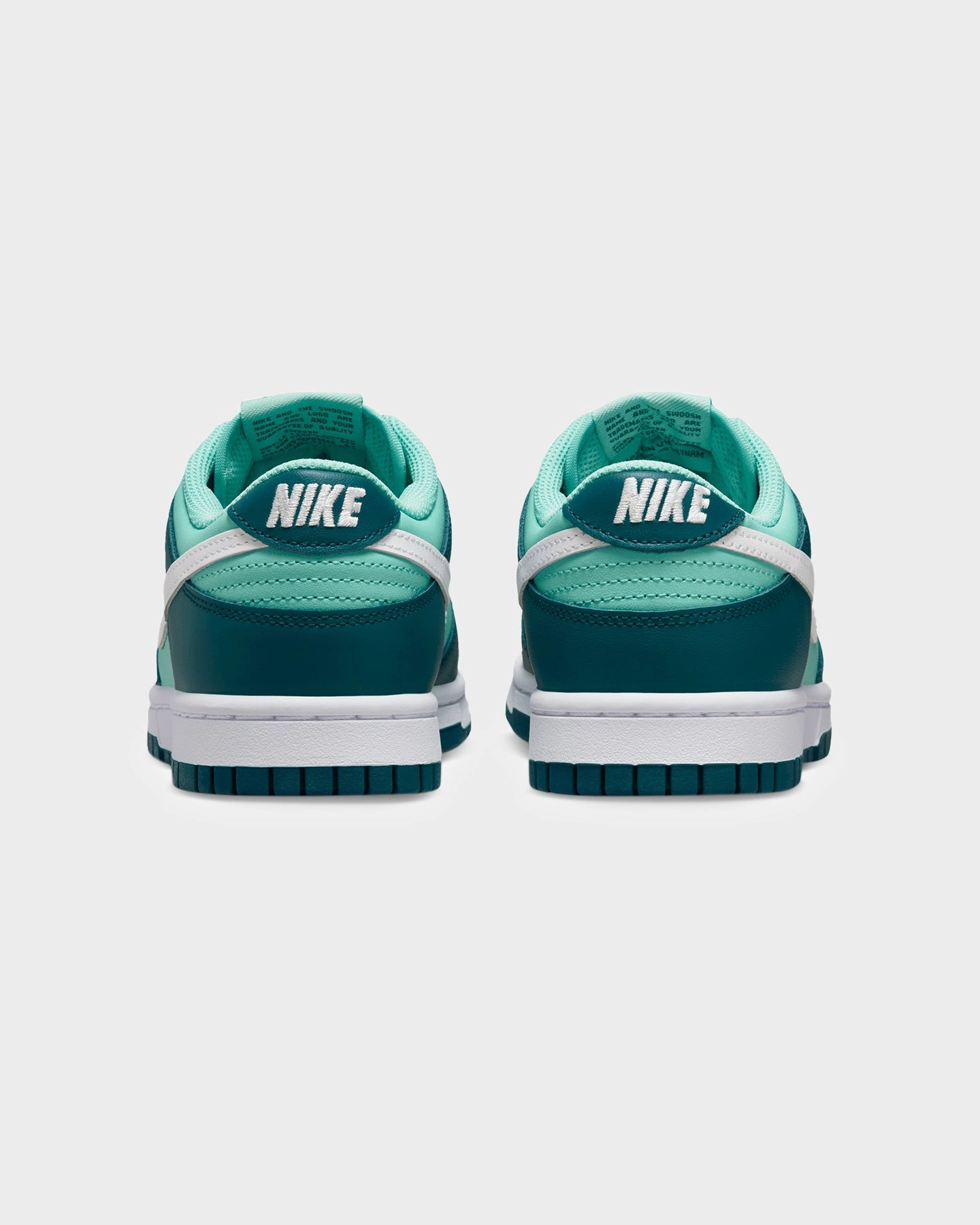 Hiking Boots sexy look Nike Women's Dunk Low "Geode Teal" Geode Teal/White