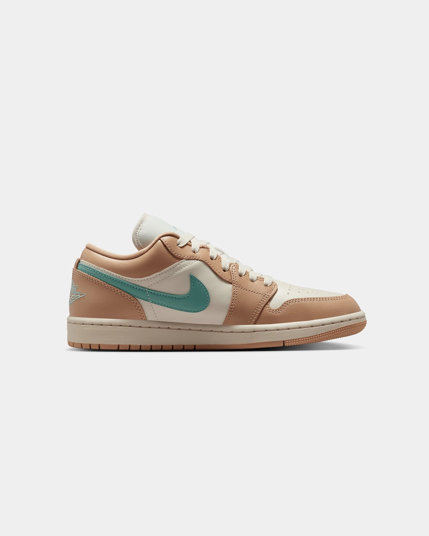 Jordan Women's Air Jordan 1 Low Lt Orewood Brown Fashion-forward materials simple design