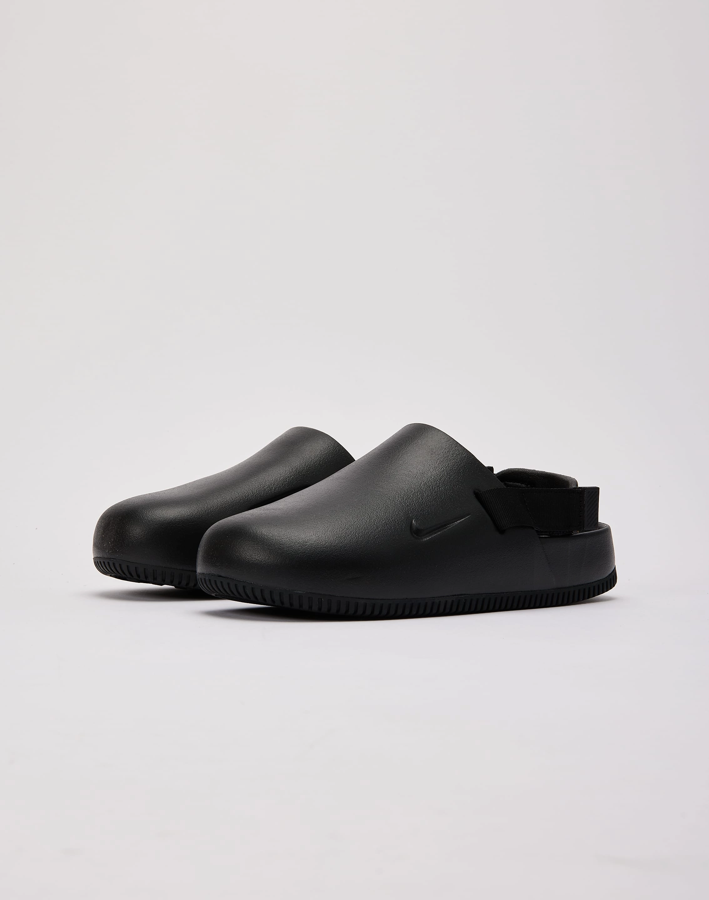 Comfort Enhancement Nike Calm Mules
