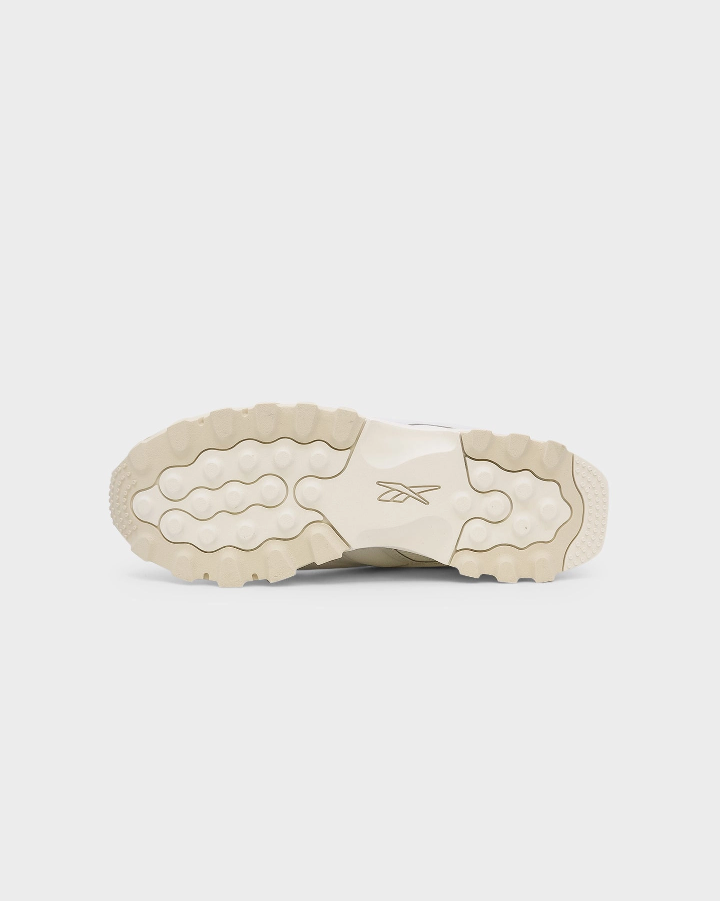 Horizontal Stability Bar city dwellers' casual shoes Reebok Women's Reebok X Cardi B Classic Leather V2 Chalk/Chalk/Alabaster