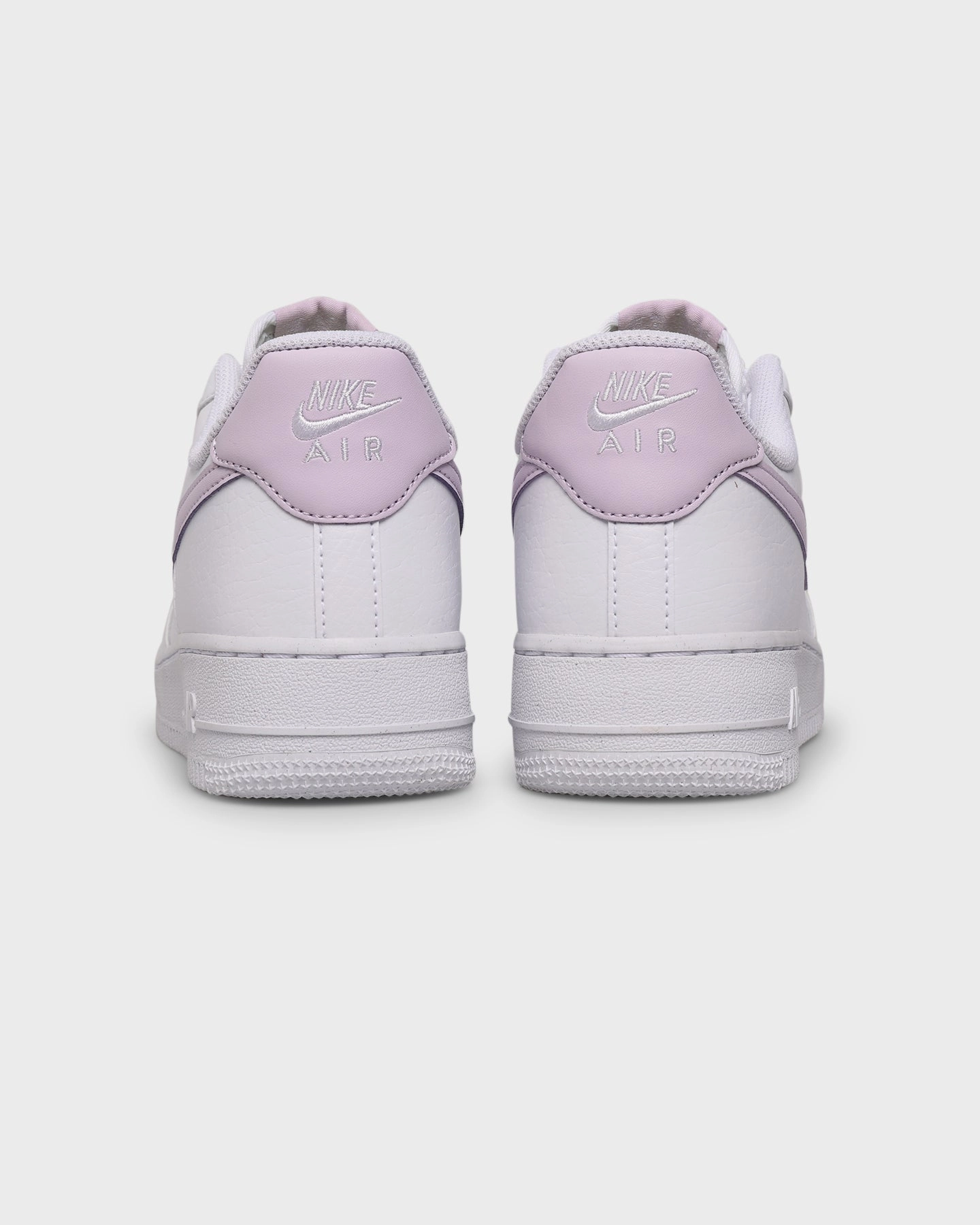 Nike Women's Air Force 1 '07 Next Nature White/Doll performer - style
