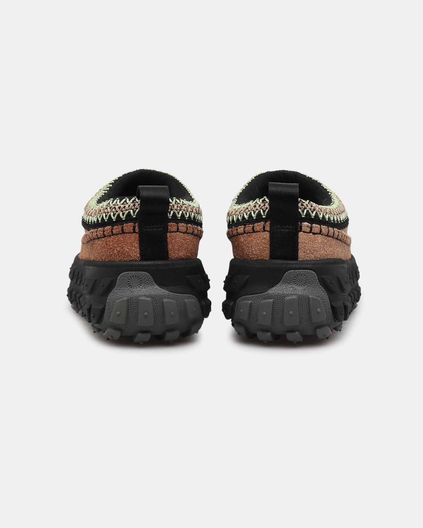 Ugg Boots Women's Venture Daze Sand least stylish triathletes - specific benefits