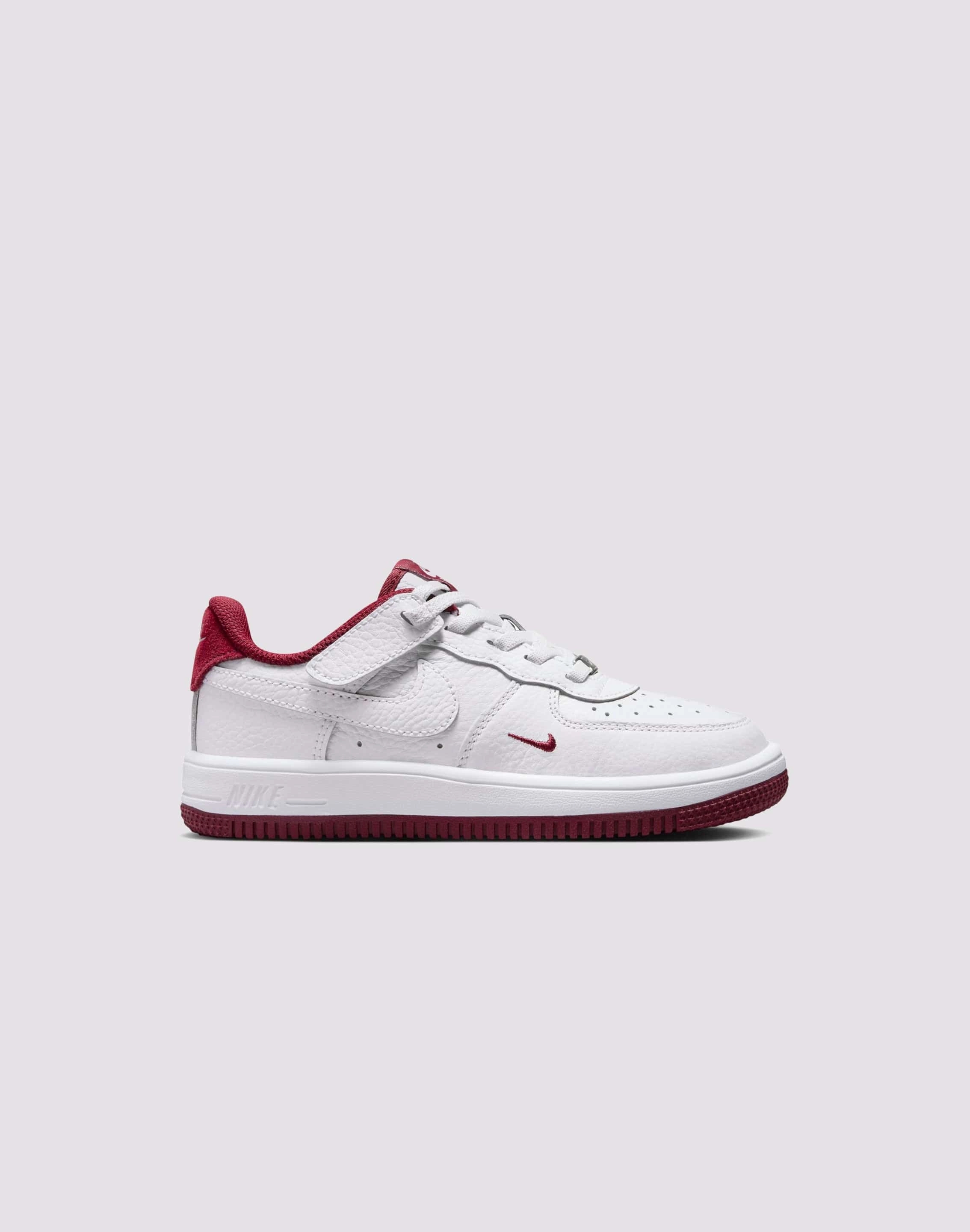 Nike Air Force 1 Low EasyOn LV8 3 Preschool Boys' "White/Team Red" shape tight - fit