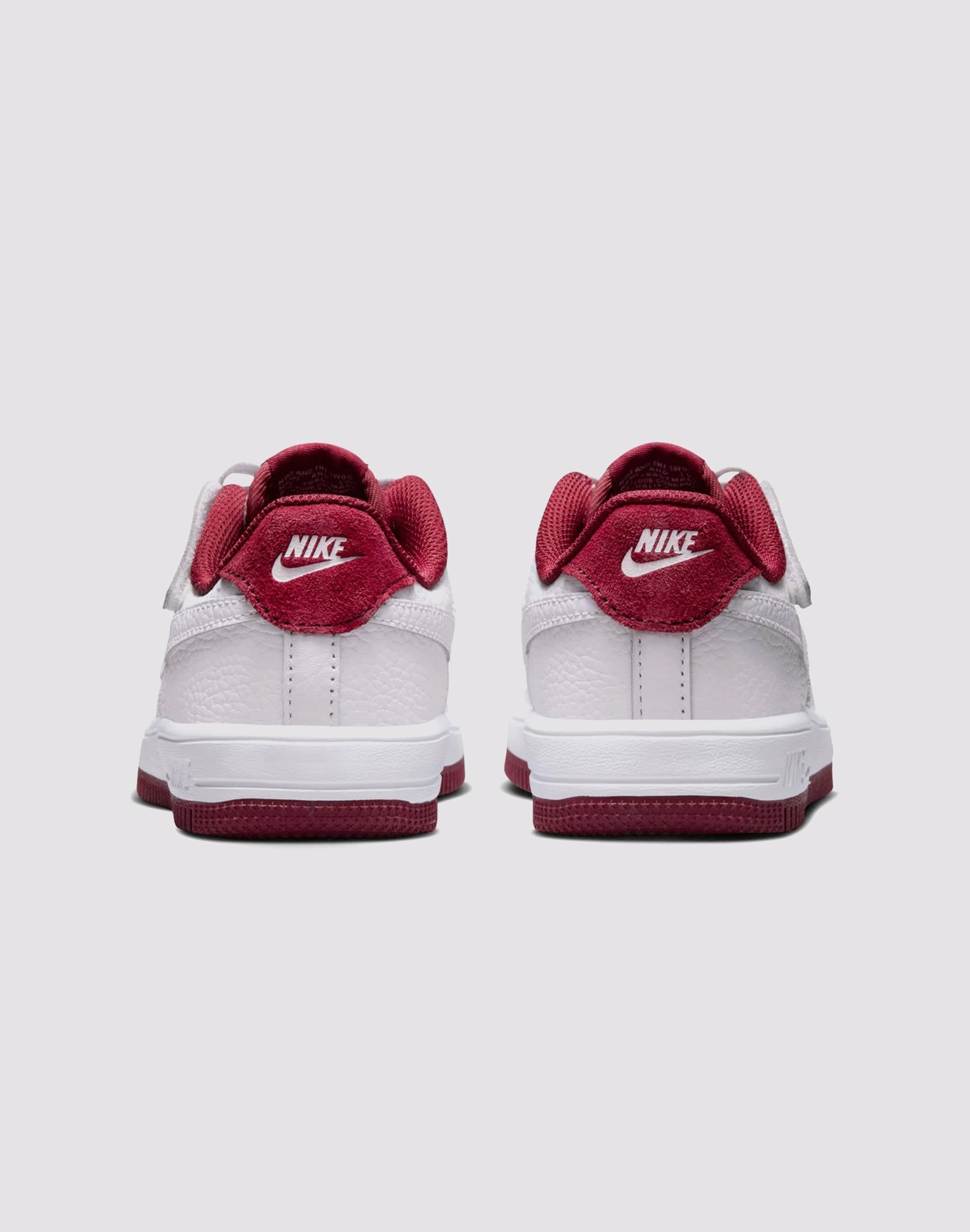 Nike Air Force 1 Low EasyOn LV8 3 Preschool Boys' "White/Team Red" ventilation channels