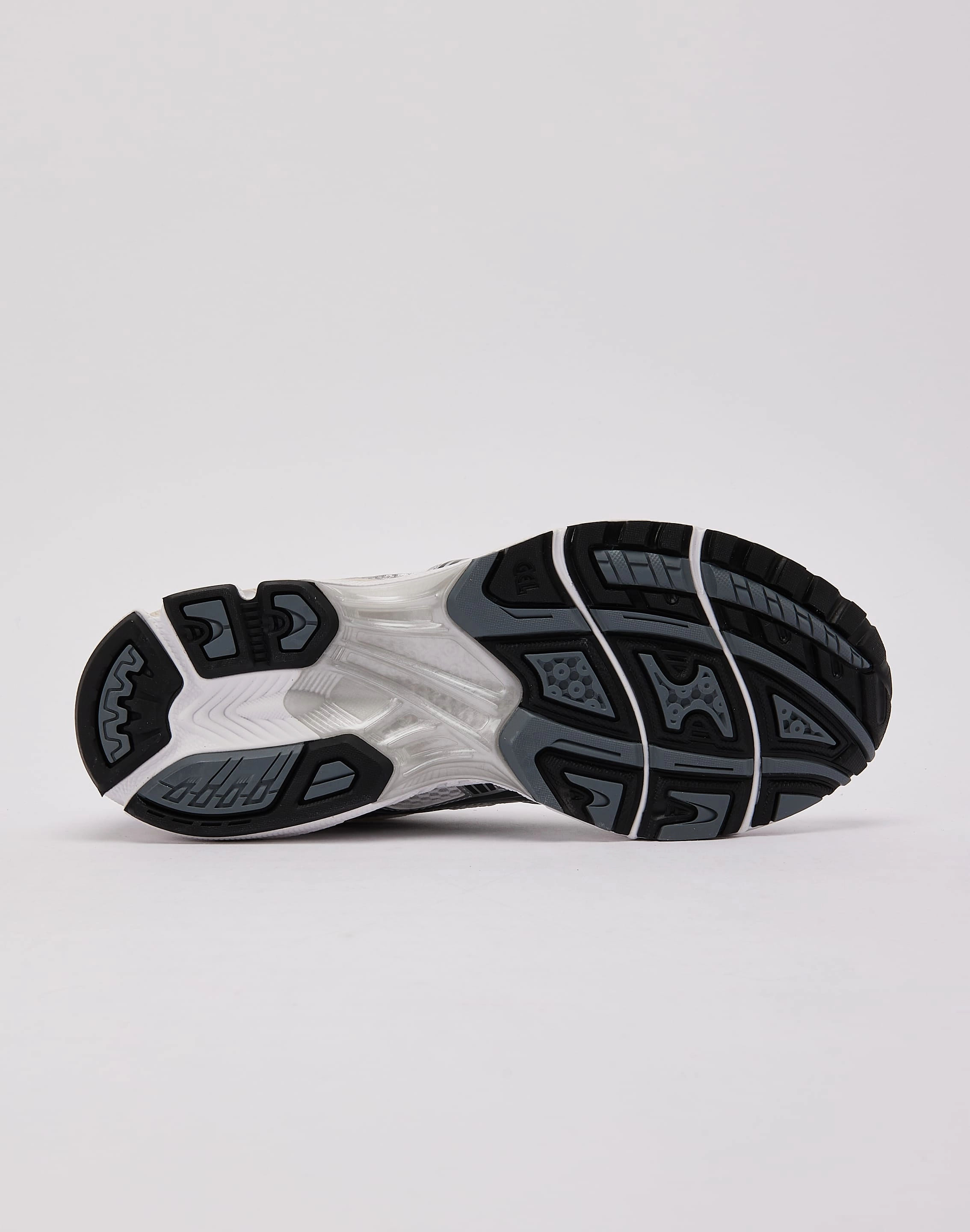 Asics GEL-KAYANO 14 Odor control