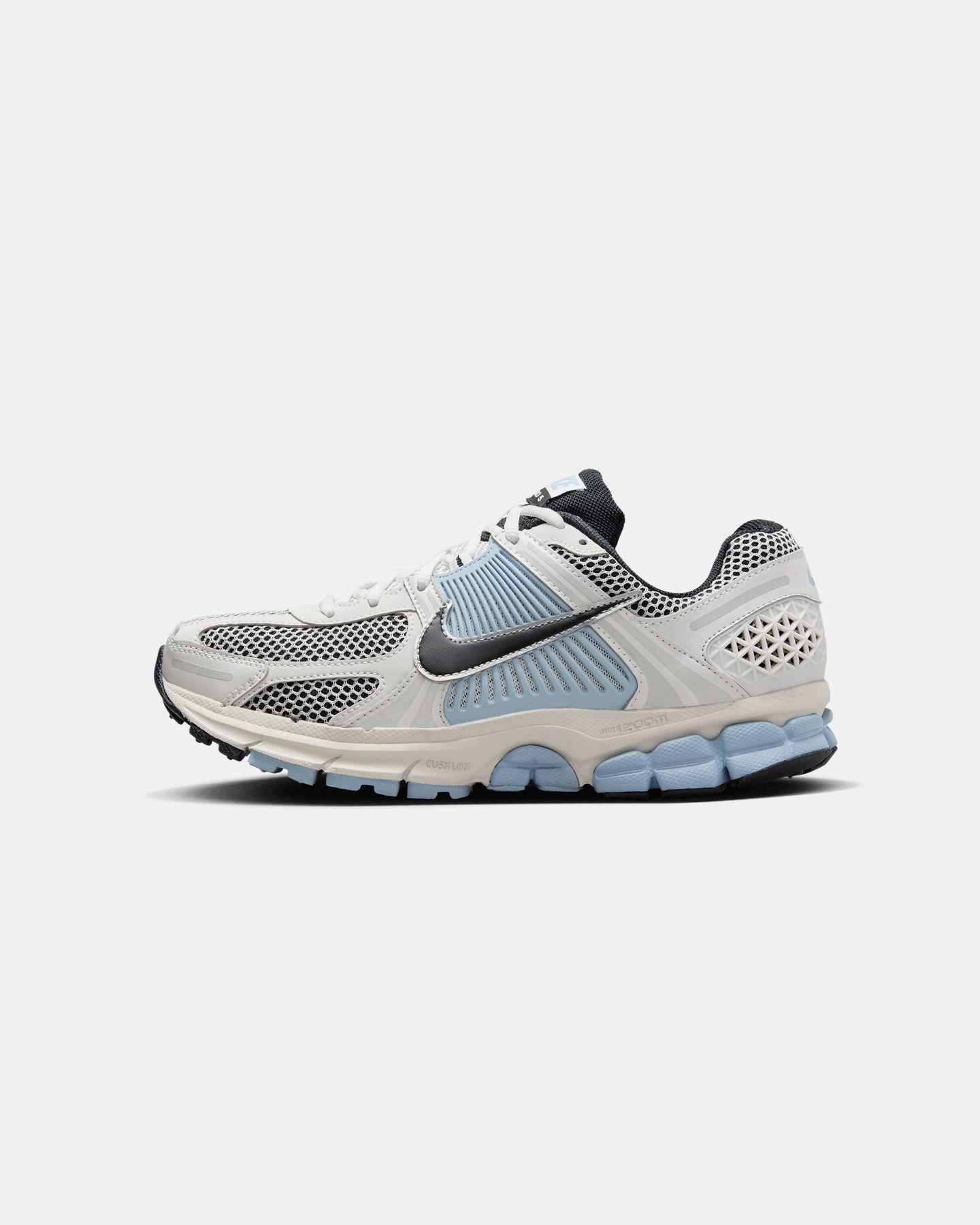 Nike Women's Zoom Vomero 5 Platinum Tint Urban Trends Outsole Grip