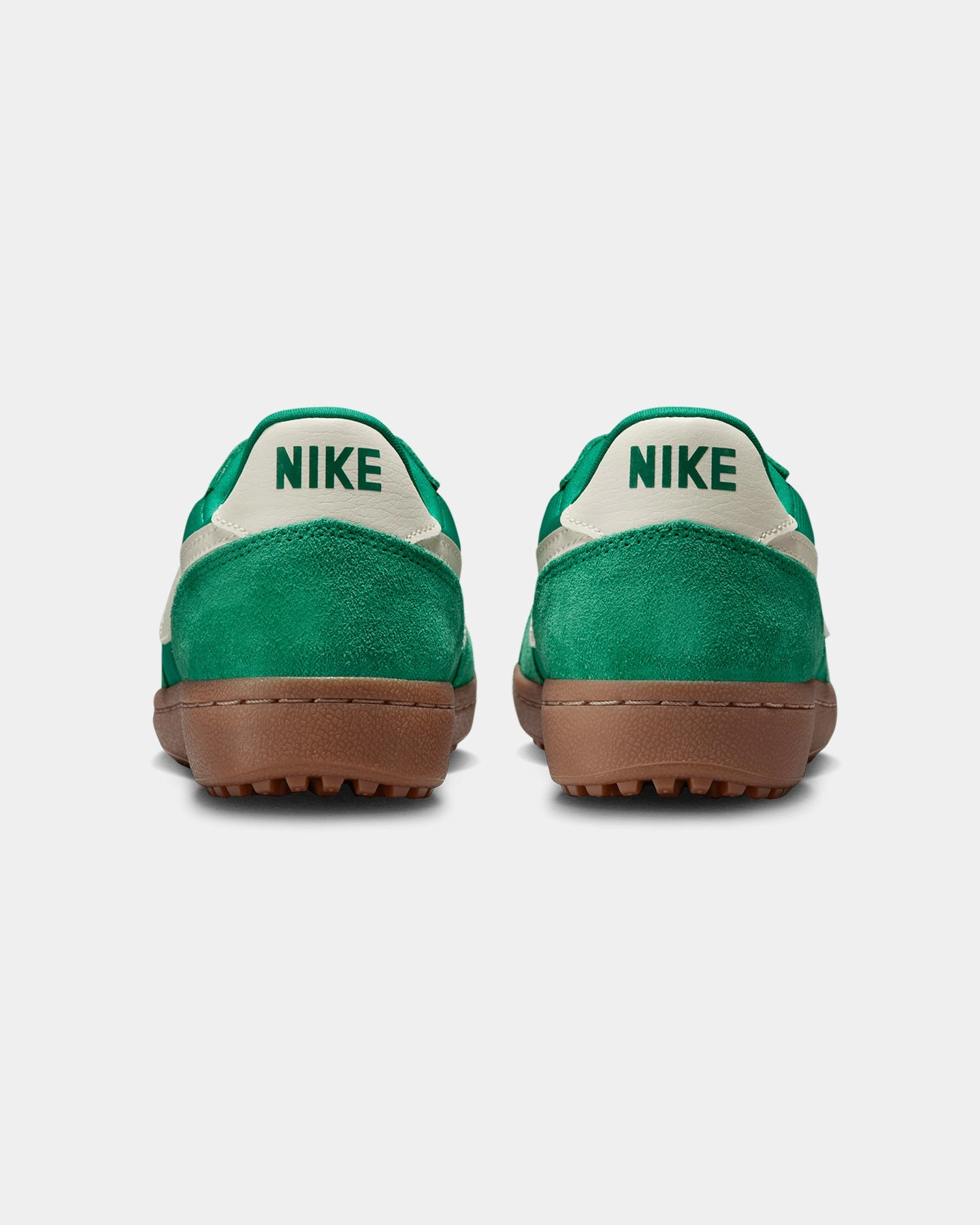 students' Nike Women's Field General Malachite Green