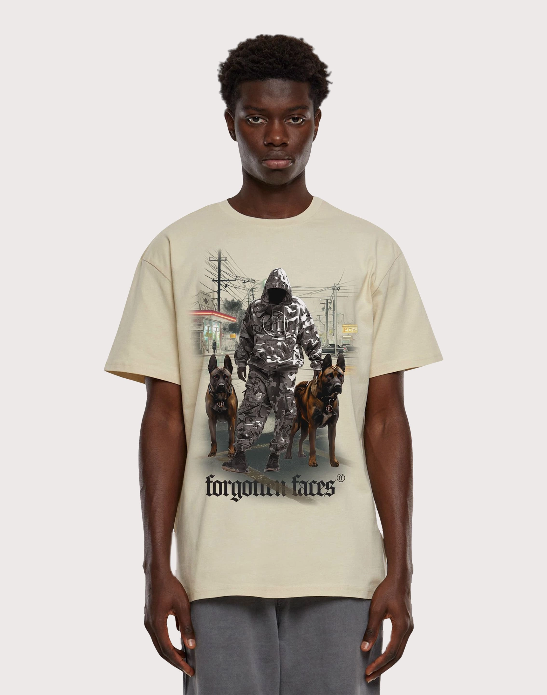 URBAN CLASSICS Forgotten Faces Forgotten Sand Tee Hypoallergenic Inner Layer