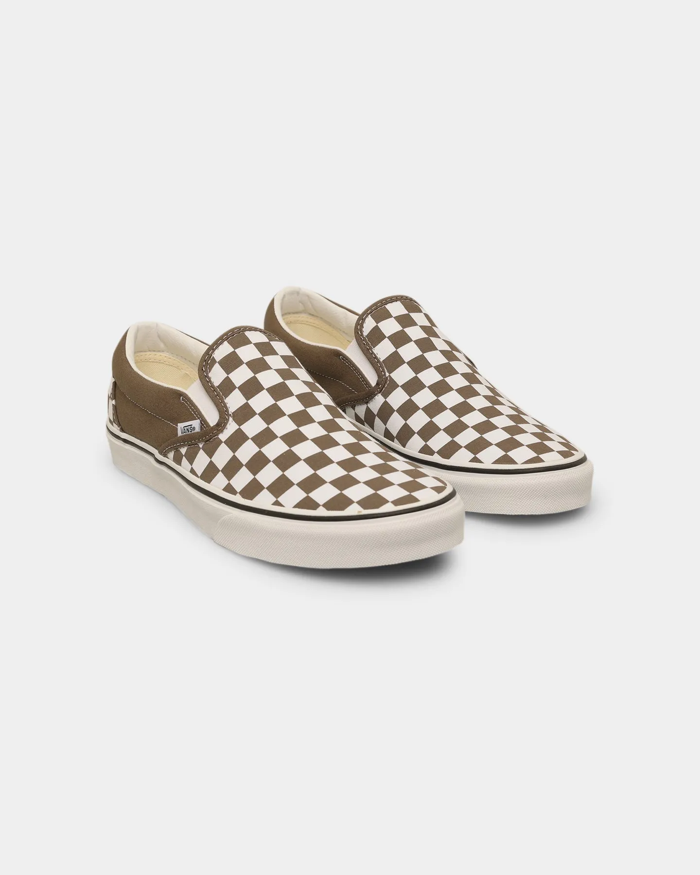 Vans Classic Slip-On Color Theory Walnut snowboarders - specific benefits
