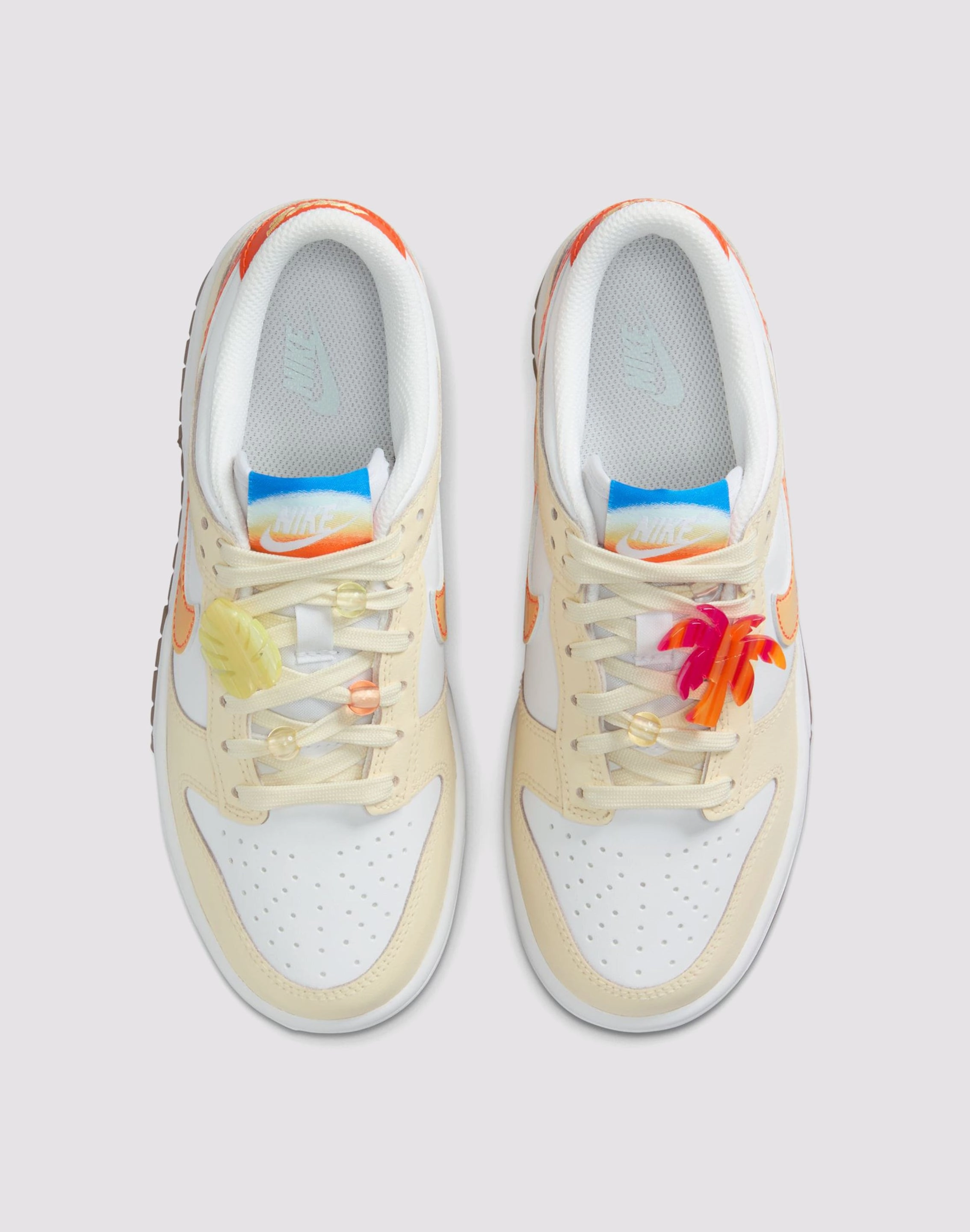 Light Dunk Nike Dunk Low Grade-School