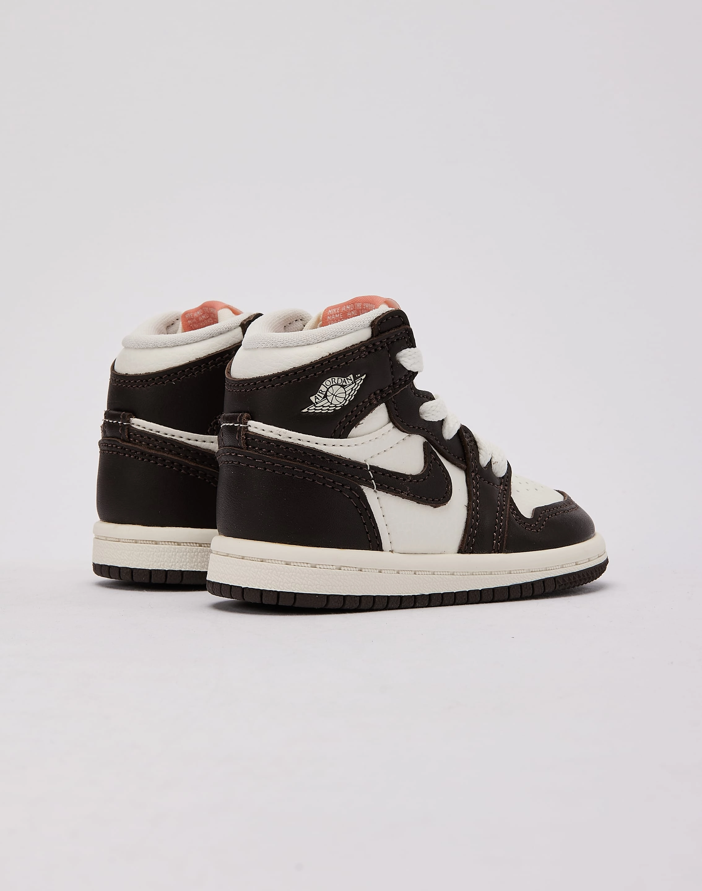 Quick Dry Inner Lining Mid Top Design Jordan Air Jordan 1 Retro High OG 'Baroque Brown' Toddler