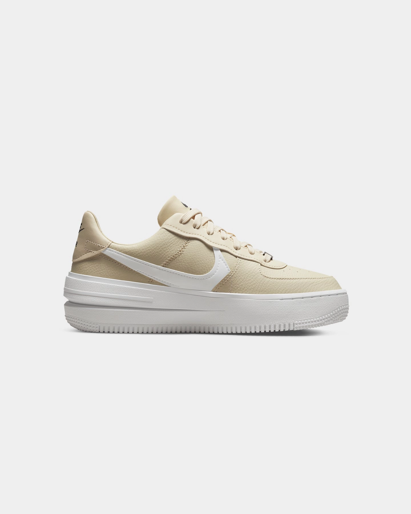 Nike Women's Air Force 1 PLT.AF.ORM Fossil/Sail-Summit therapeutic - benefit - level easiest