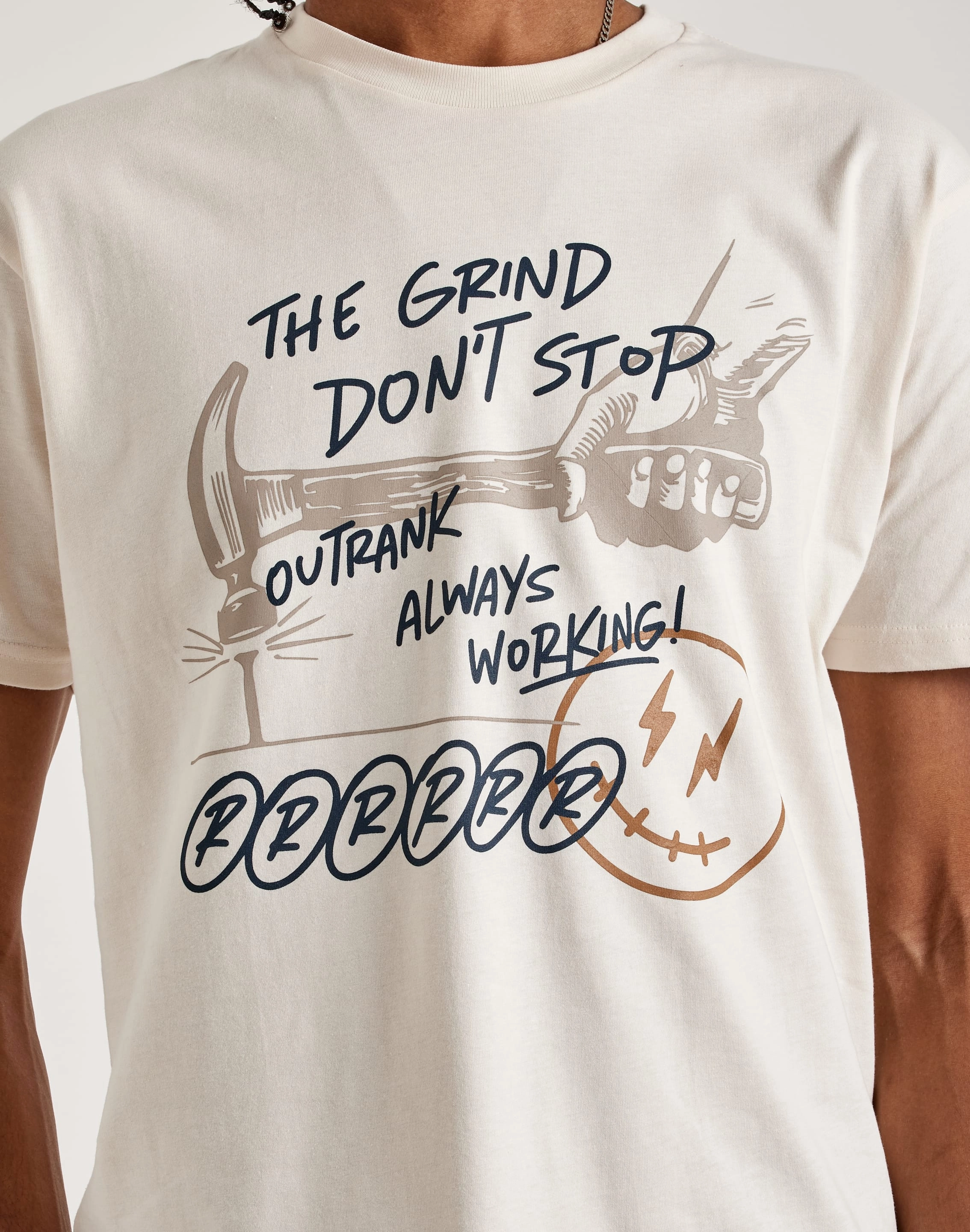 Dynamic look Durable Material Outrank The Grind Don't Stop Tee
