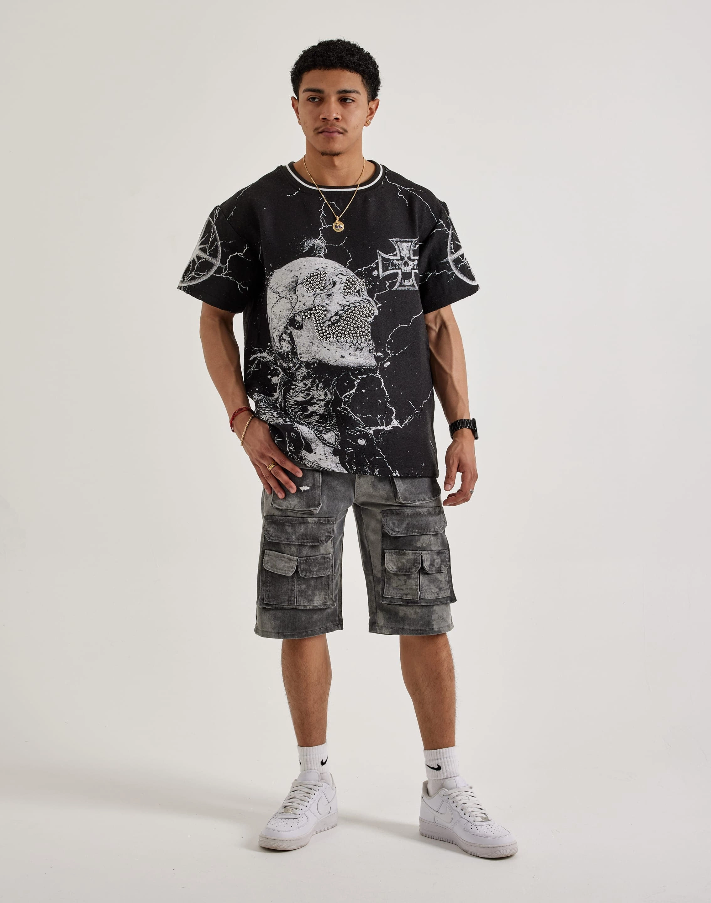 Dark Retro-inspired performance WAIMEA Cargo Shorts