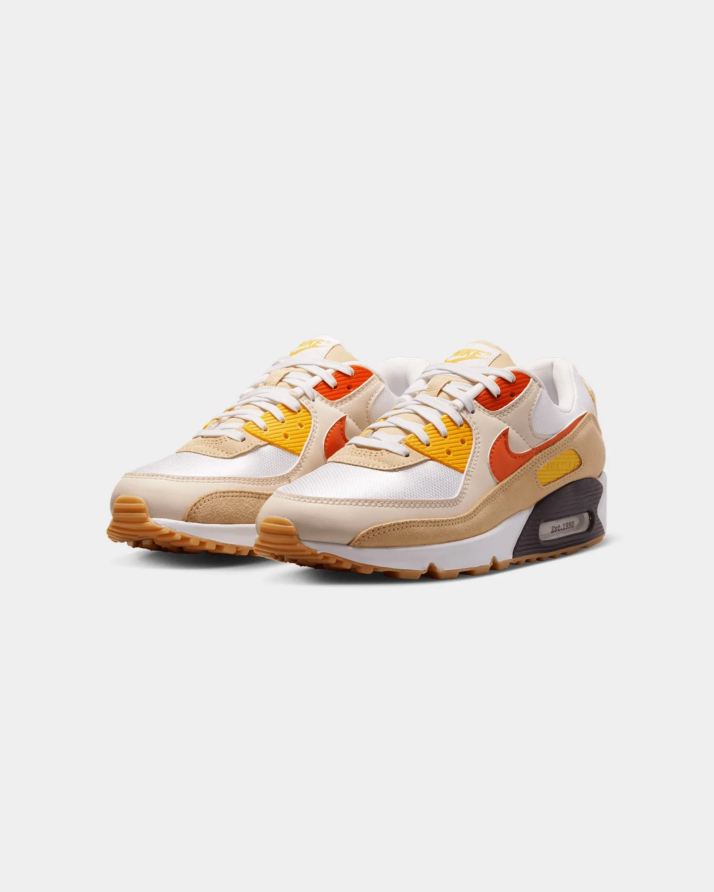 Nike Air Max 90 SE Summit White/Sail Handcrafted Stitching Details
