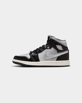 Jordan Women's Air Jordan 1 Mid SE Black/Metallic padded - strap