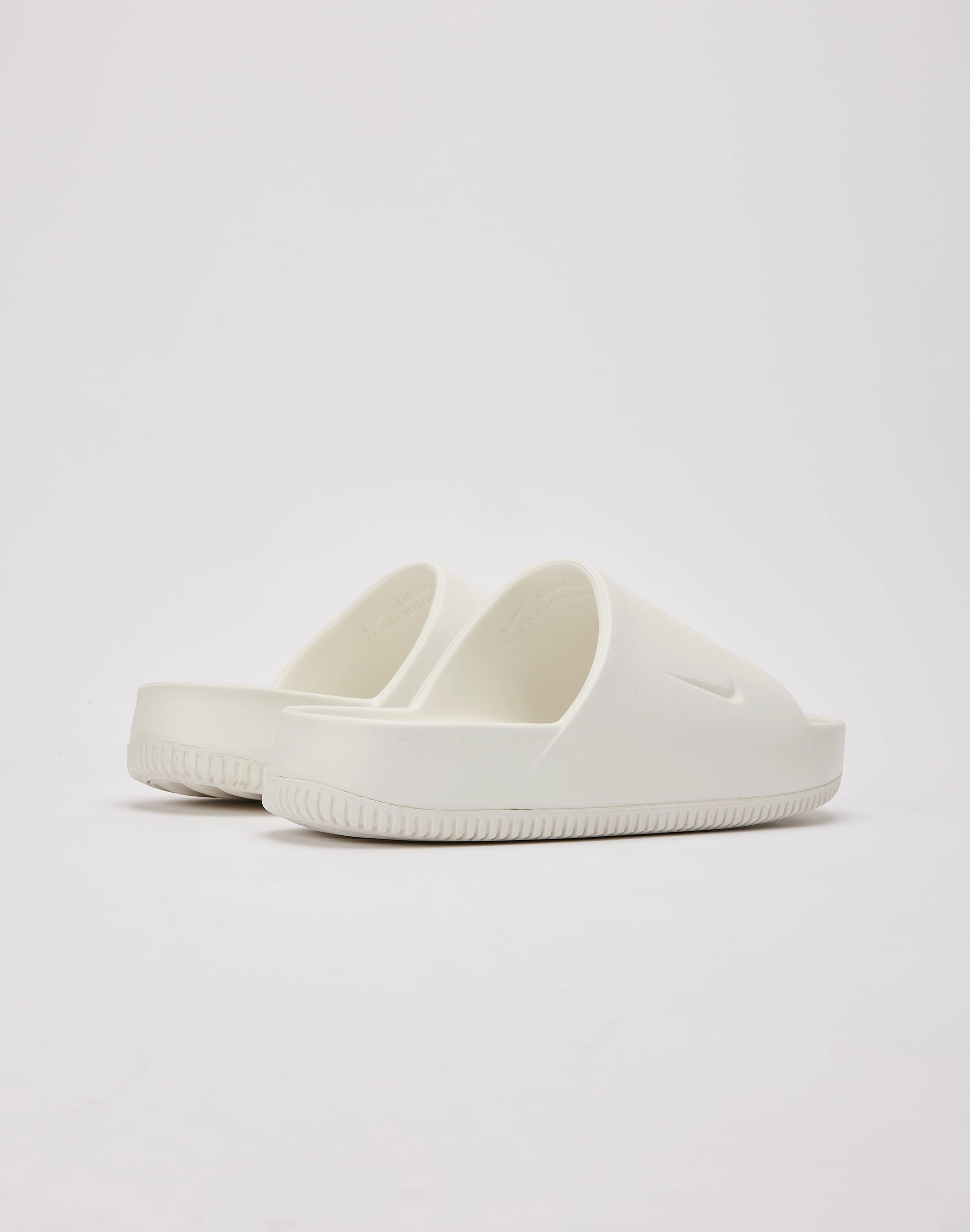 Premium Durability Water   Repellent Nike Calm Slides