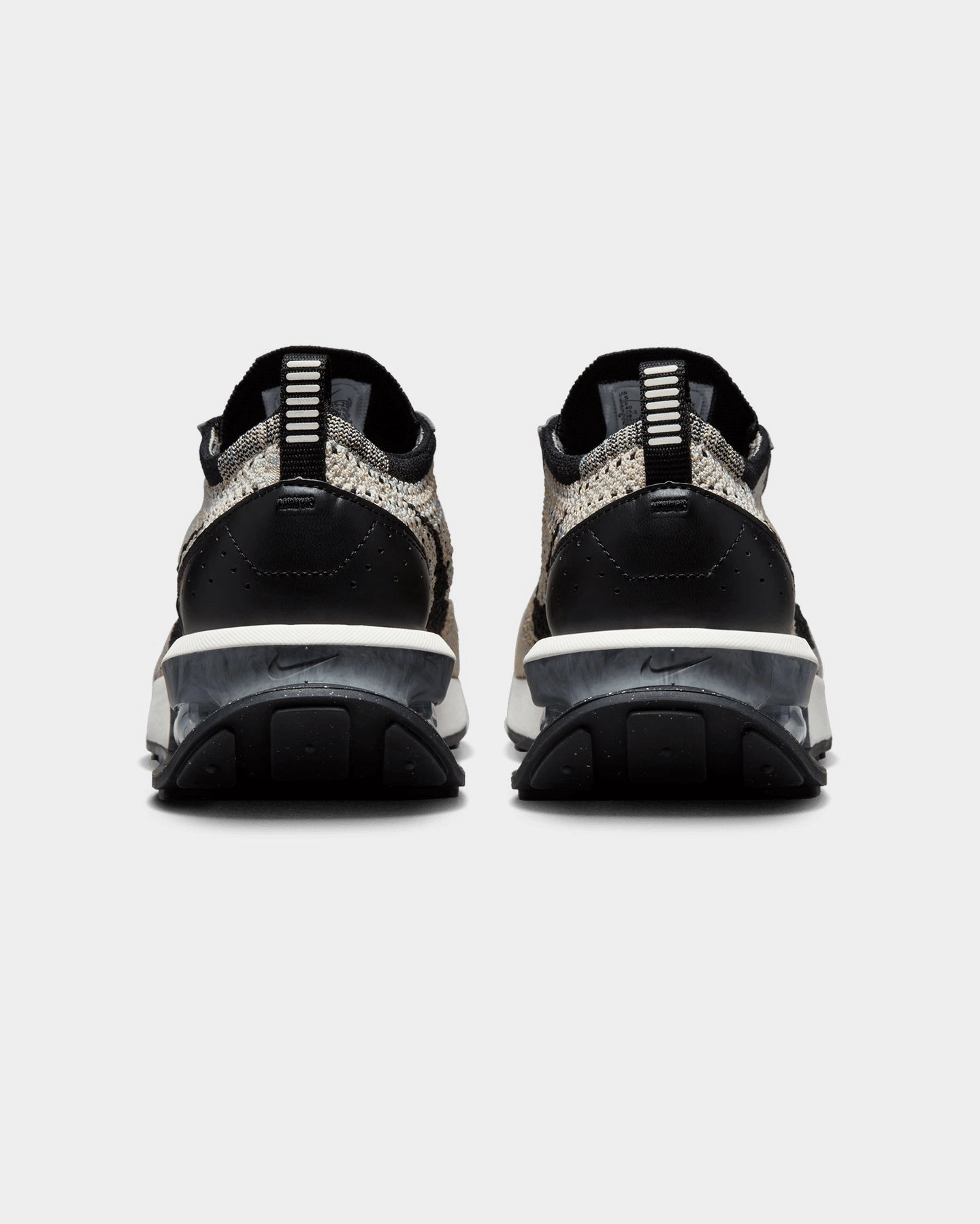 Nike Women's Air Max FlyKnit Racer Sesame/Black Endurance