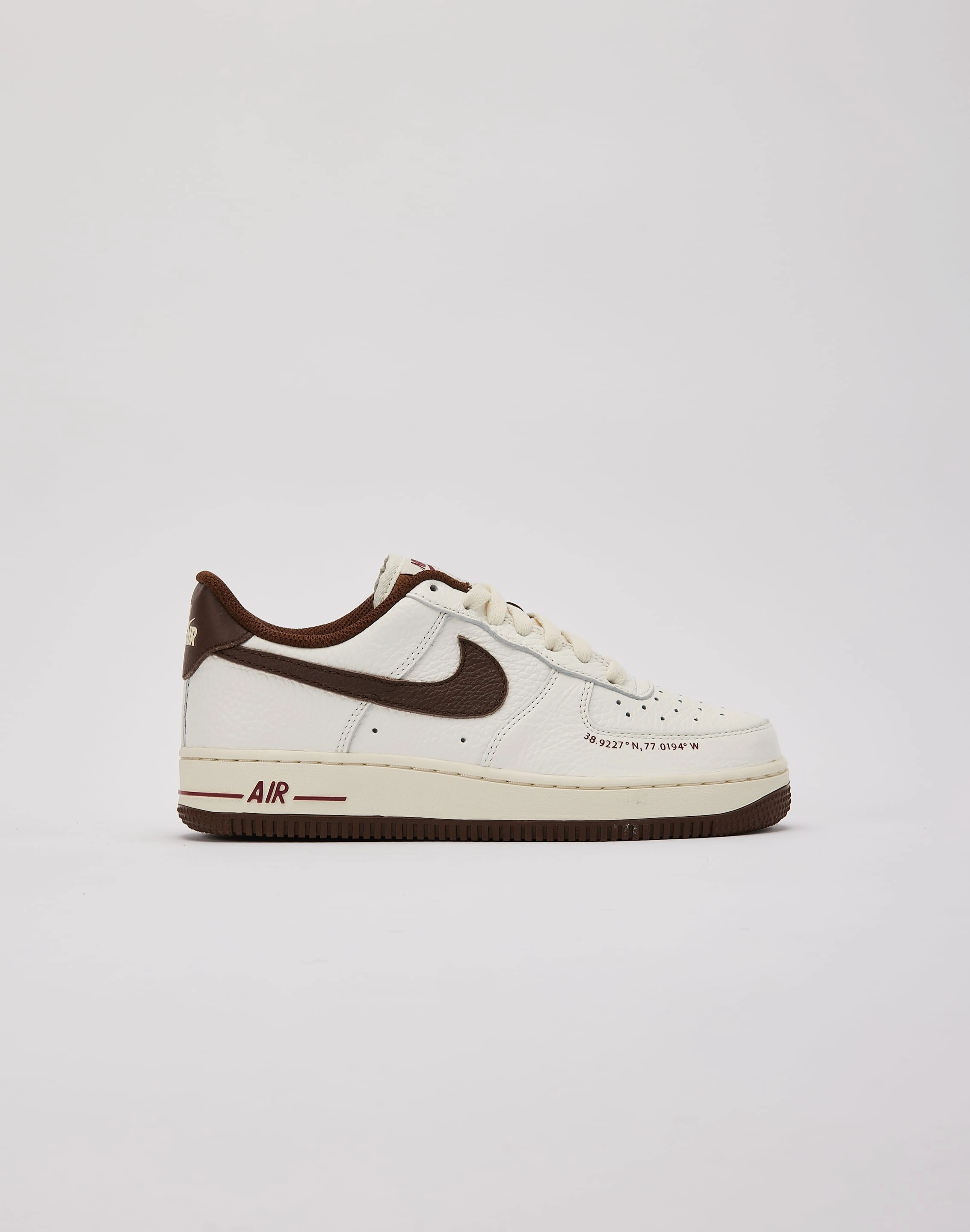 Nike Air Force 1 Low '07 'Yardrunner' Grade-School indoor shoes