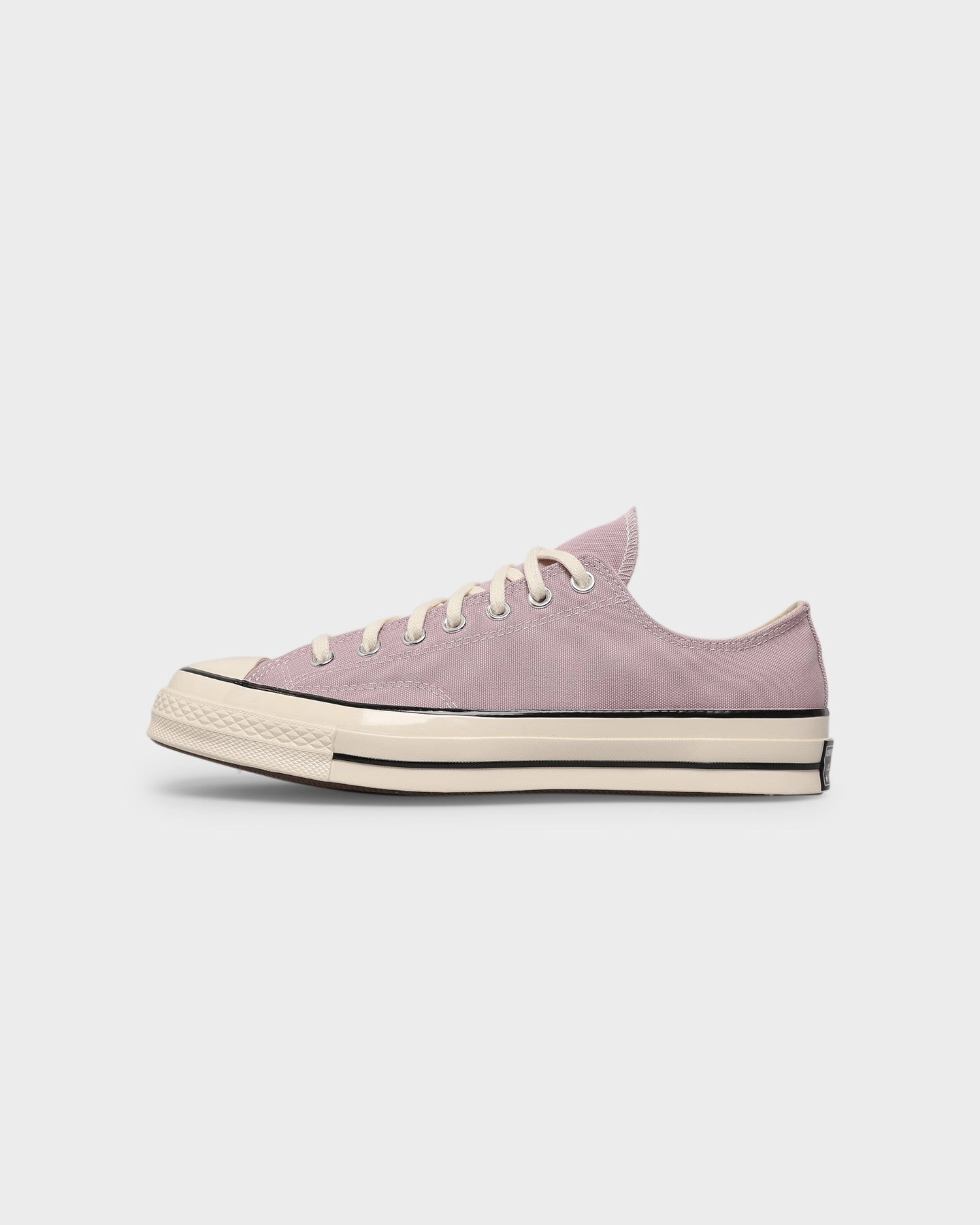 Thermal Regulating Liner Flexible Arch Bridge Converse Chuck Taylor All Star 70 Low Himalayan Salt/Egret/Black