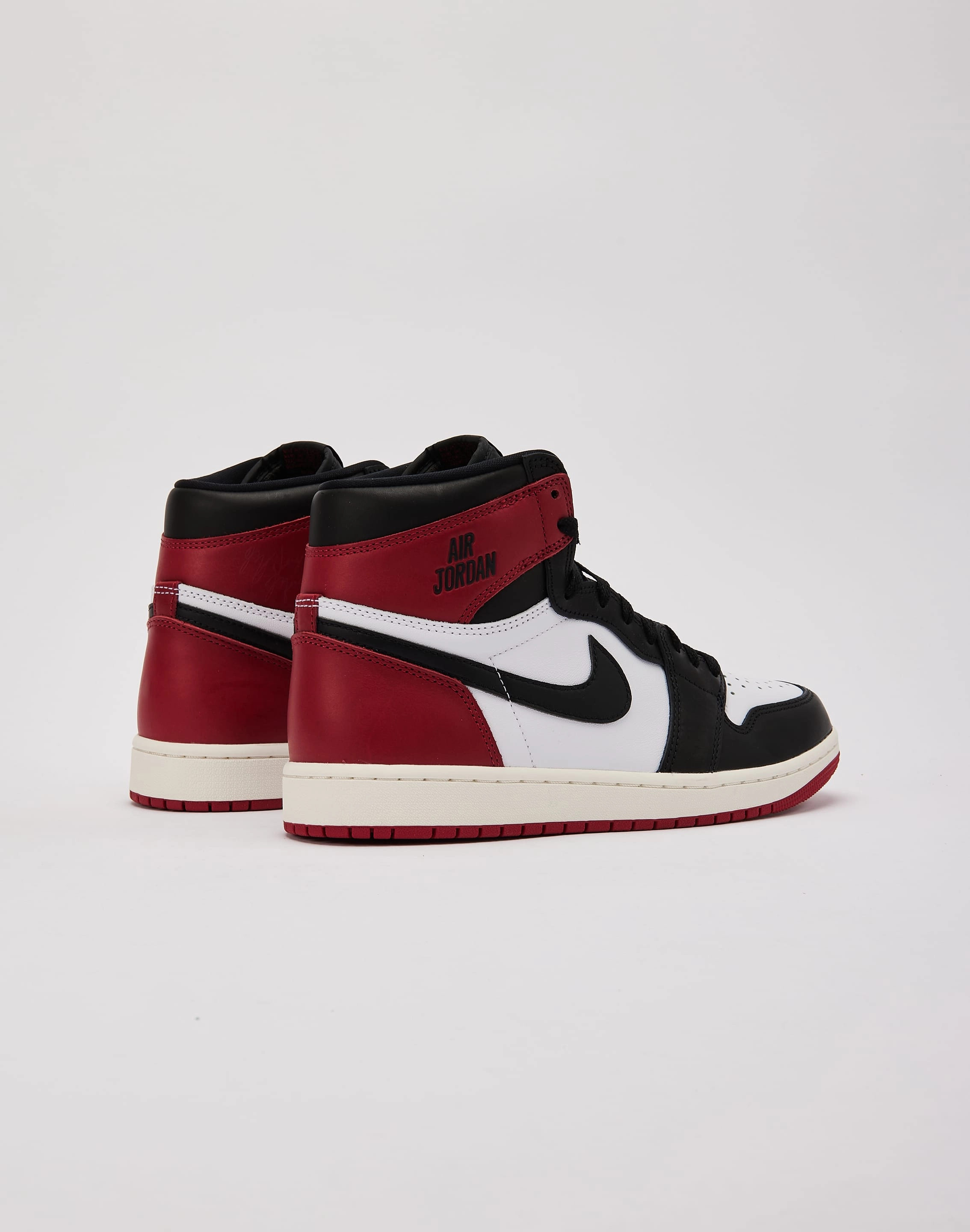 Jordan Air Jordan 1 Retro High OG 'Black Toe Reimagined' Dual Tone